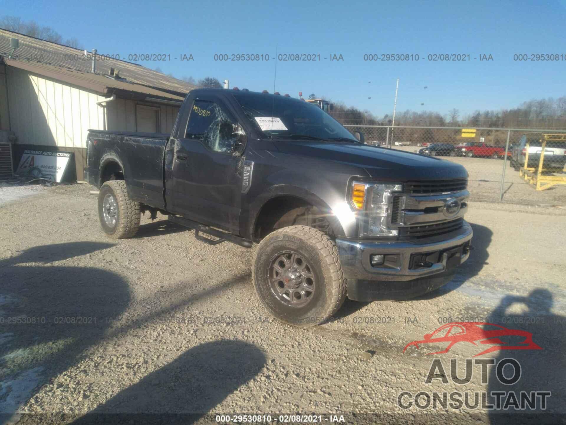 FORD SUPER DUTY F-250 SRW 2017 - 1FTBF2B67HEB64414