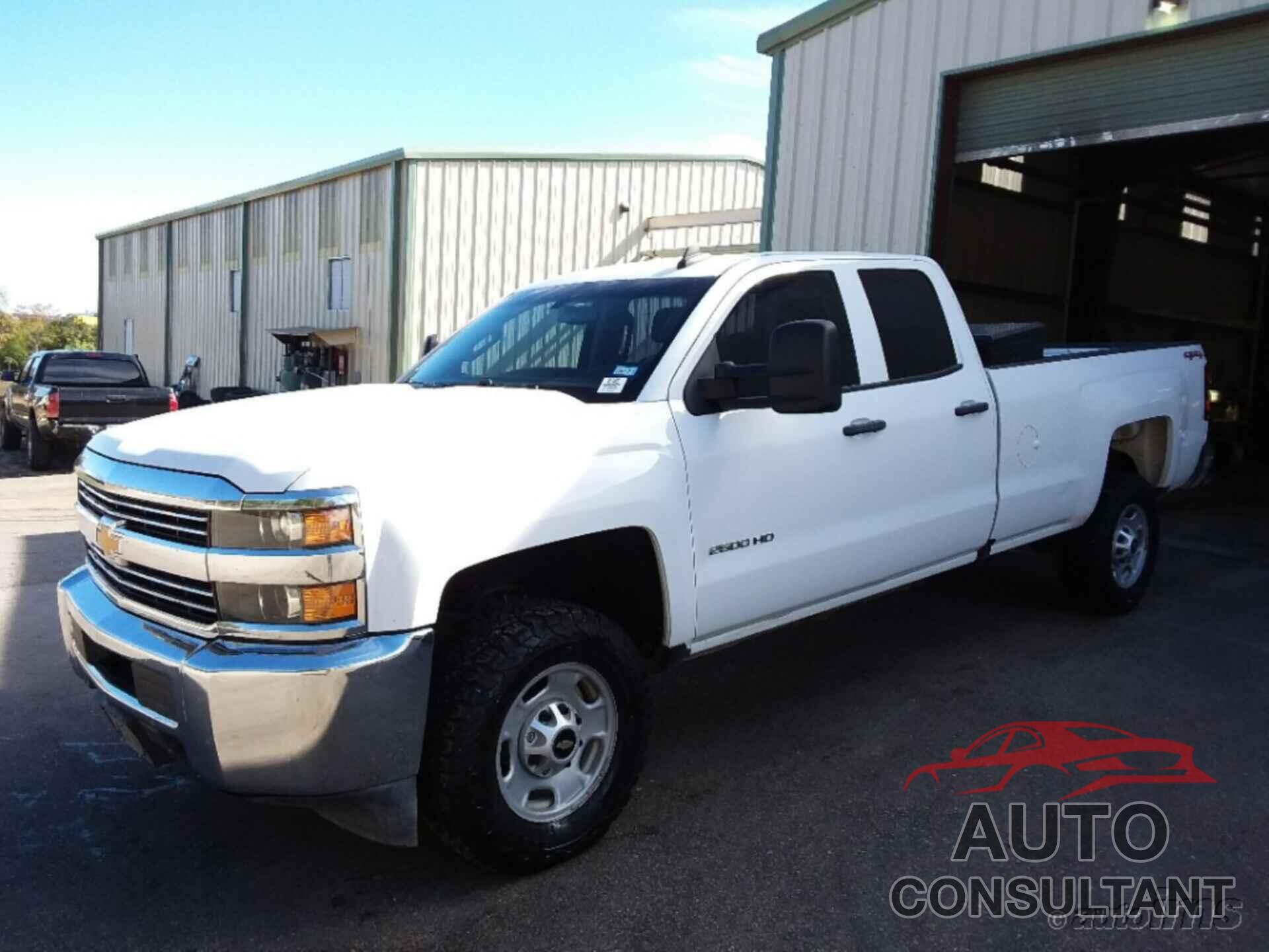 CHEVROLET SILVERADO 2500HD 2017 - 1GC2KUEG6HZ380050