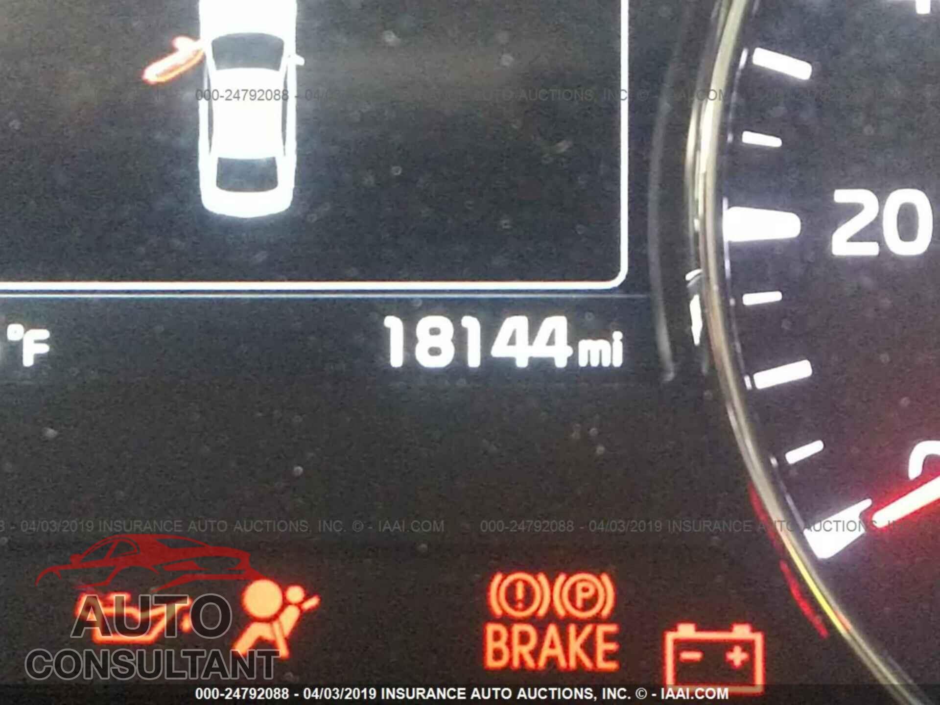 KIA FORTE 2018 - 3KPFL4A79JE201764