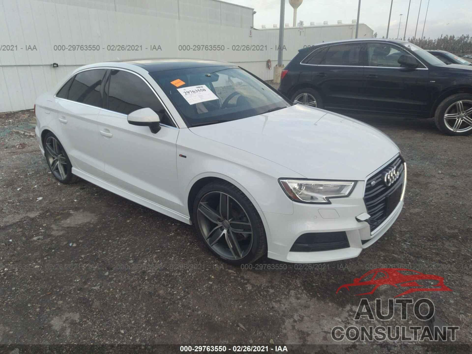 AUDI A3 SEDAN 2017 - WAUGUGFF5H1032808
