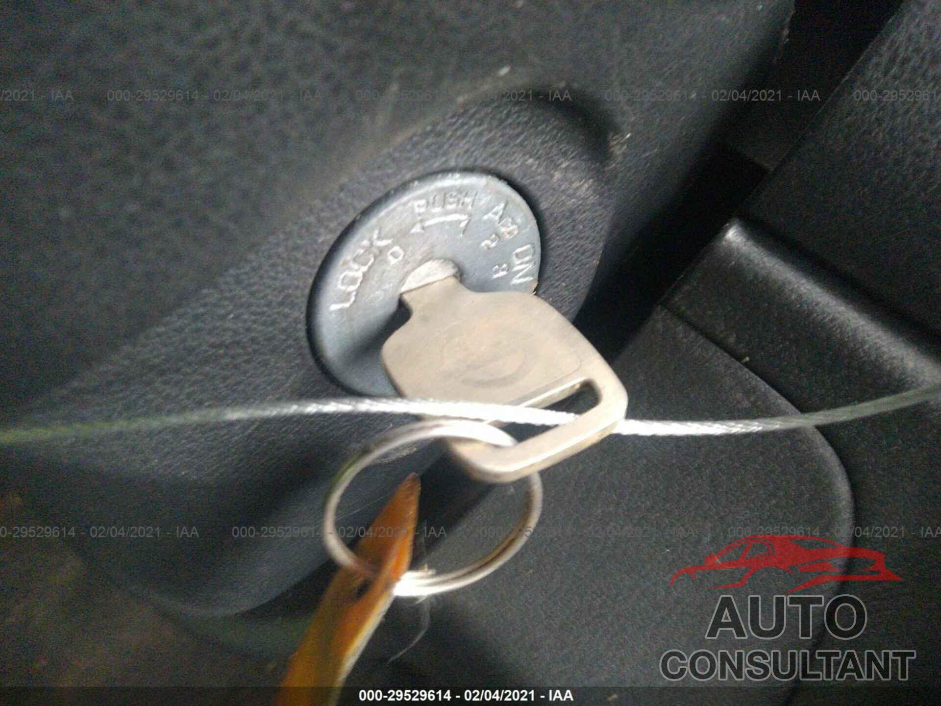 NISSAN VERSA 2016 - 3N1CN7AP6GL856602