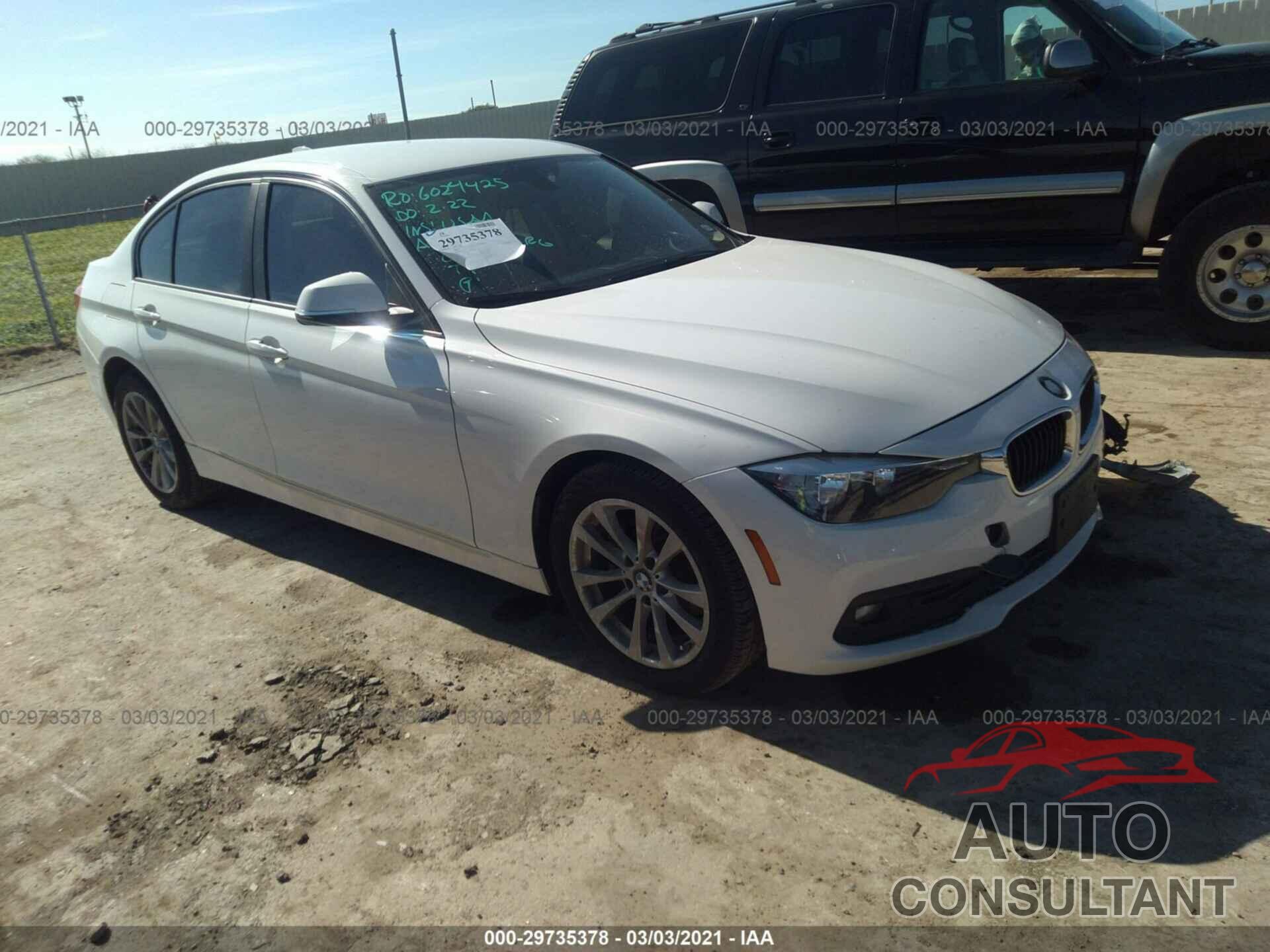 BMW 3 SERIES 2016 - WBA8E1G55GNU12095