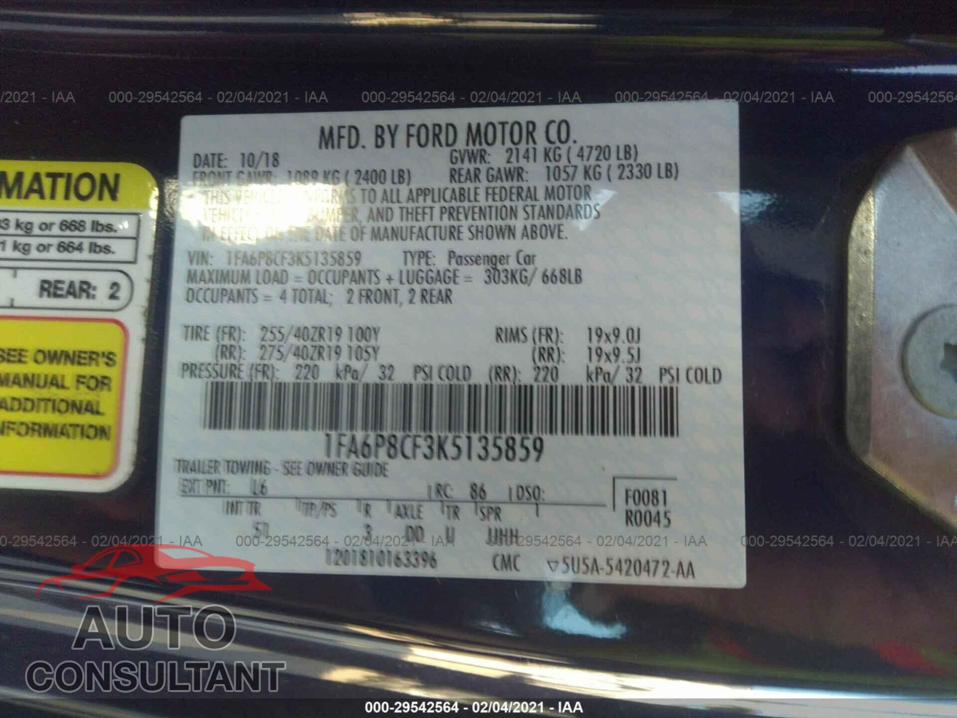FORD MUSTANG 2019 - 1FA6P8CF3K5135859