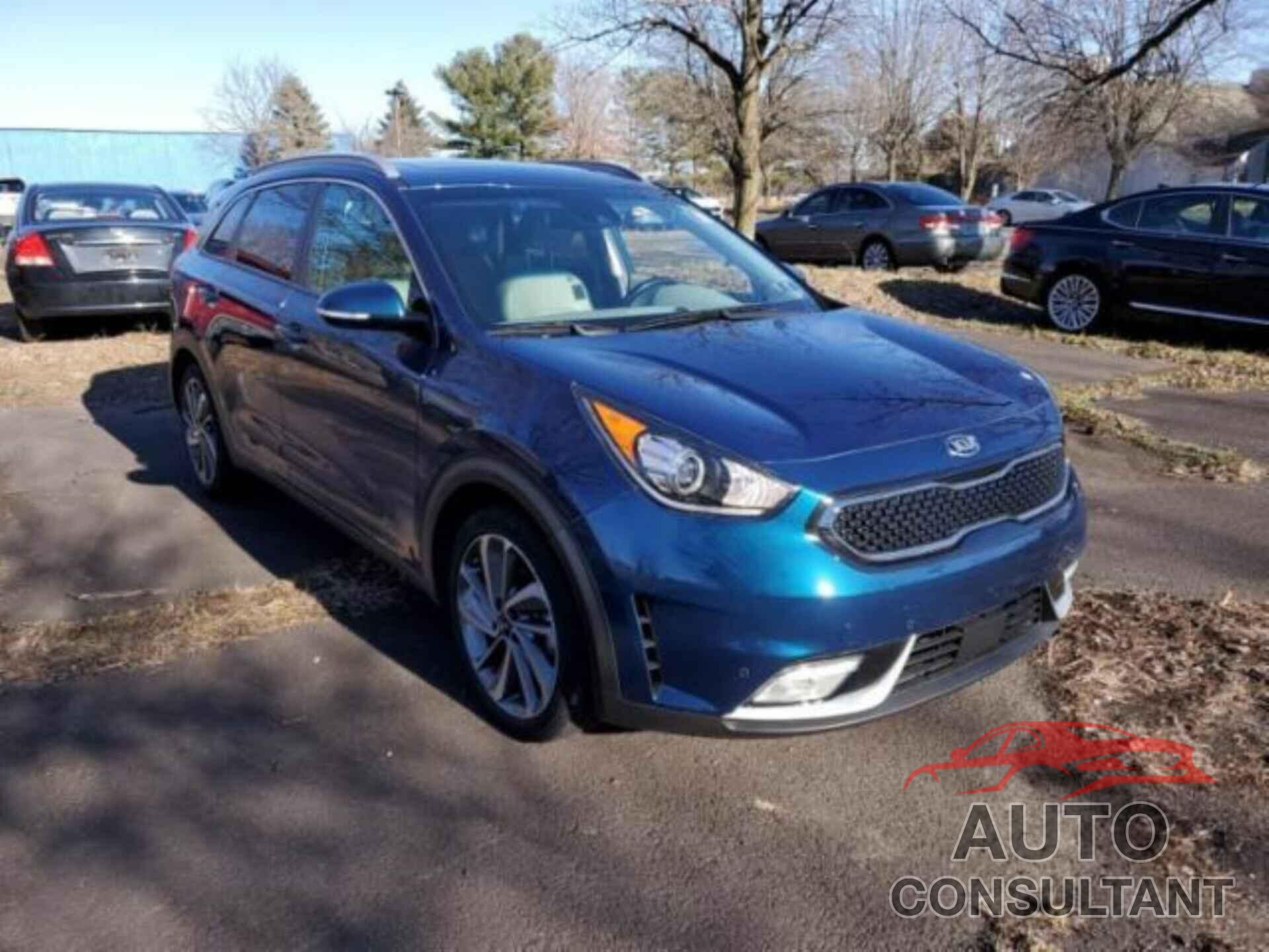 KIA NIRO 2018 - KNDCE3LC9J5125198