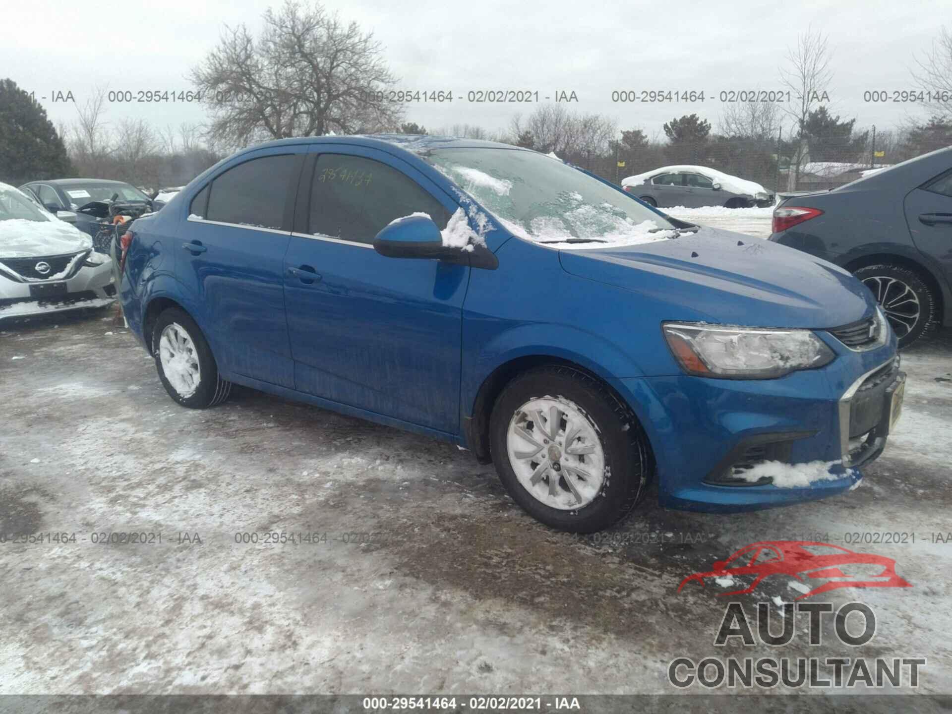 CHEVROLET SONIC 2017 - 1G1JD5SH2H4171080