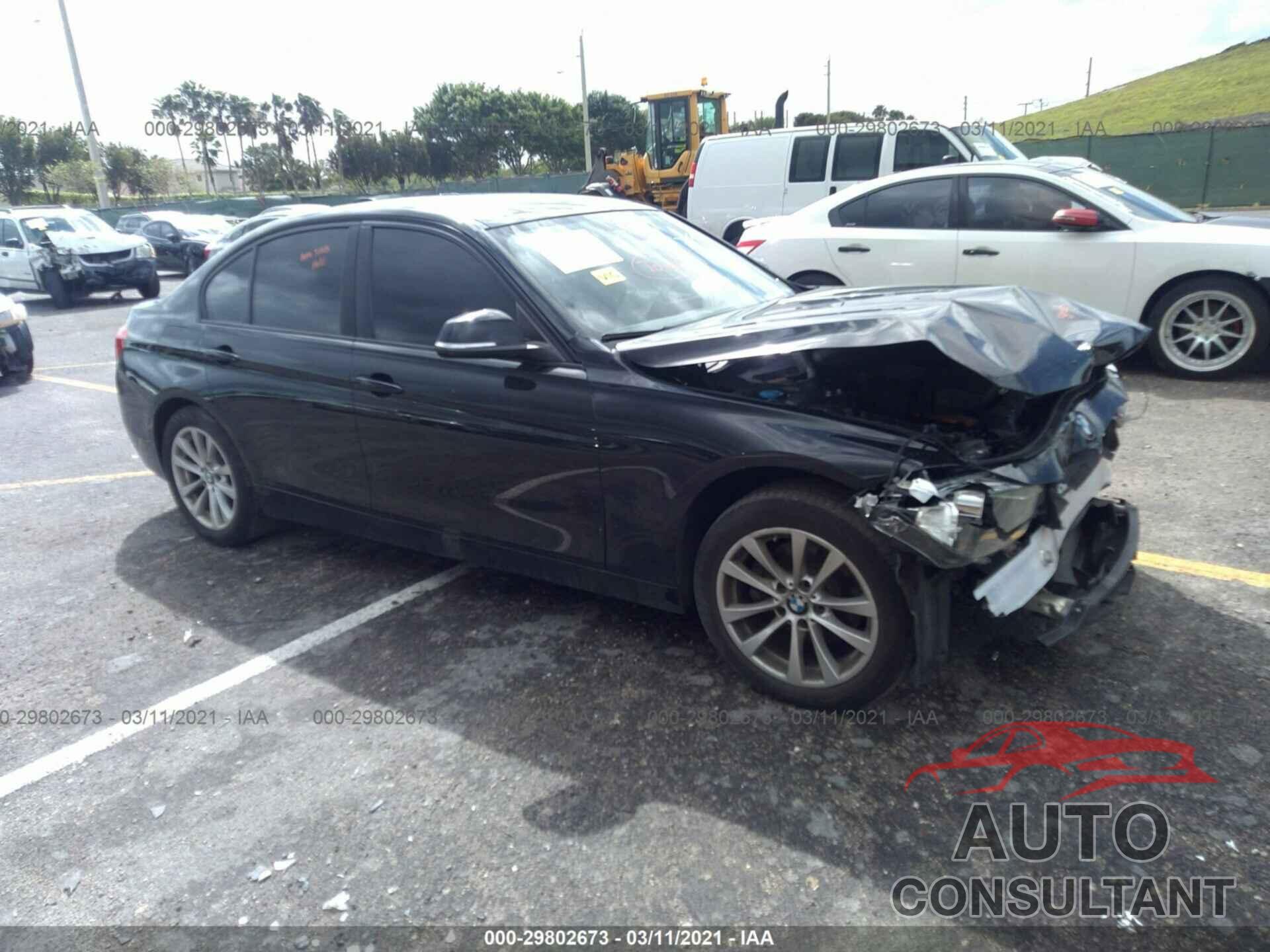 BMW 3 SERIES 2017 - WBA8E1G36HNU17998