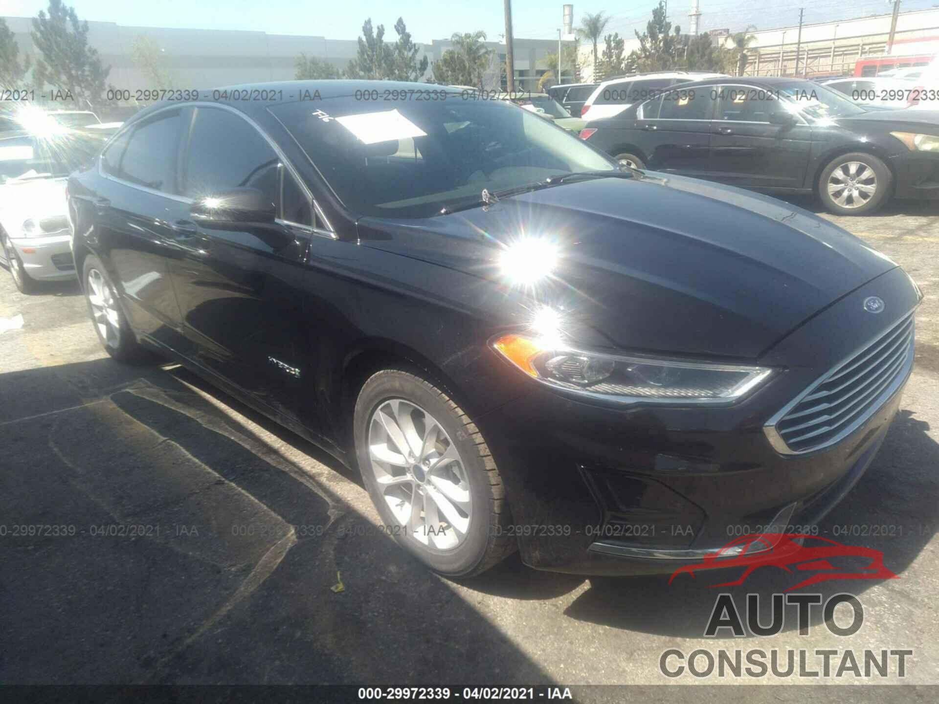 FORD FUSION HYBRID 2019 - 3FA6P0MU5KR265525