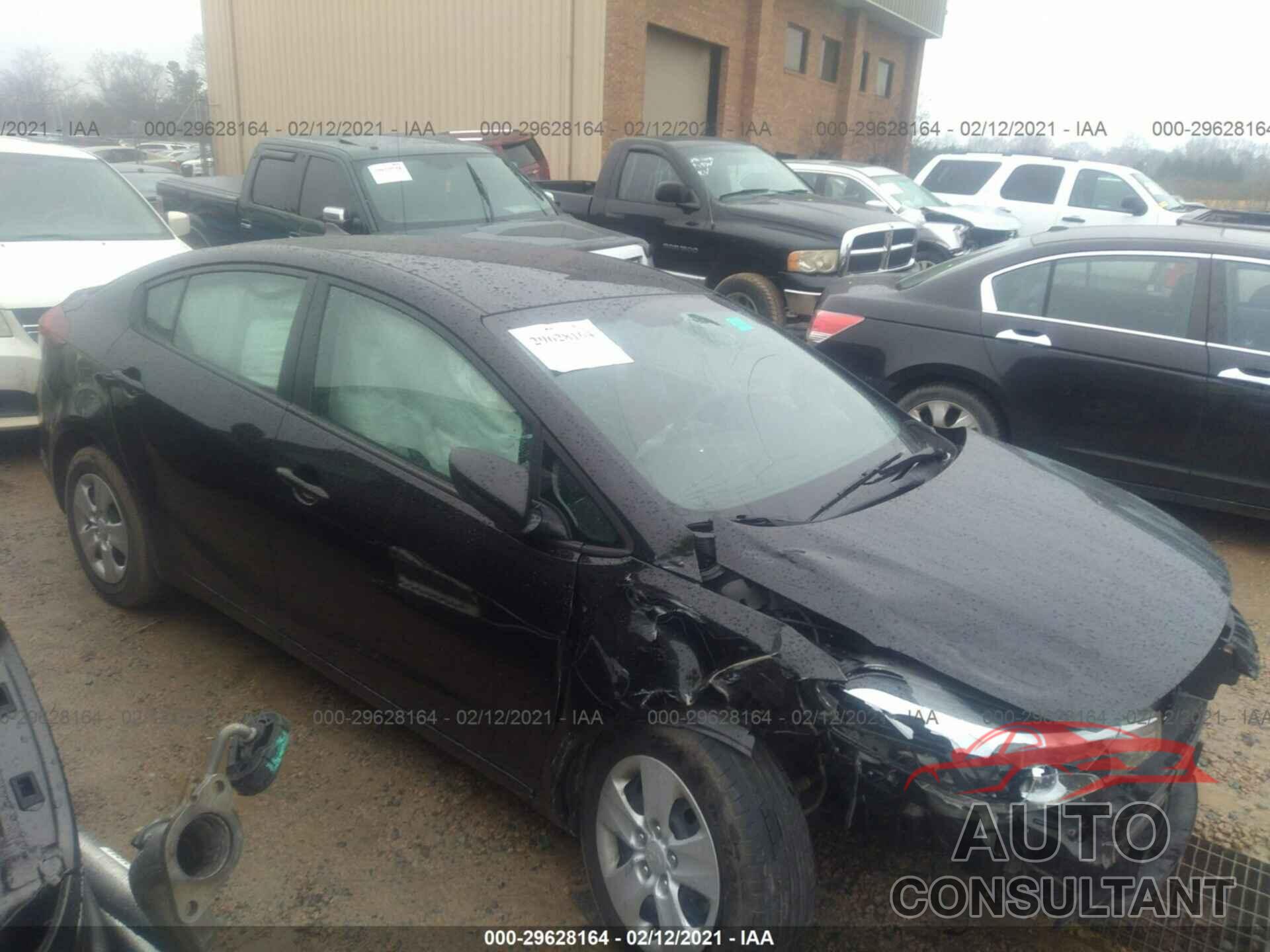 KIA FORTE 2018 - 3KPFK4A77JE202849