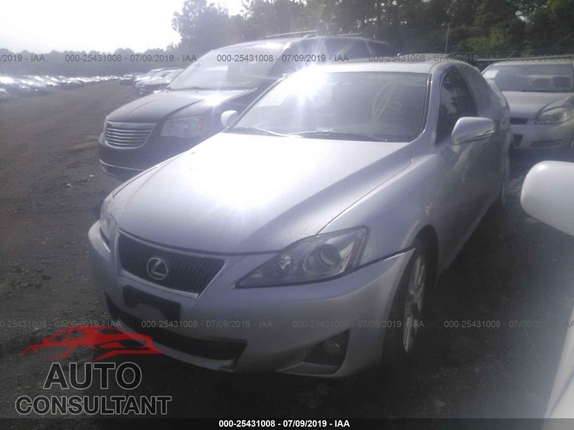 LEXUS IS 2012 - JTHCF5C22C5057215