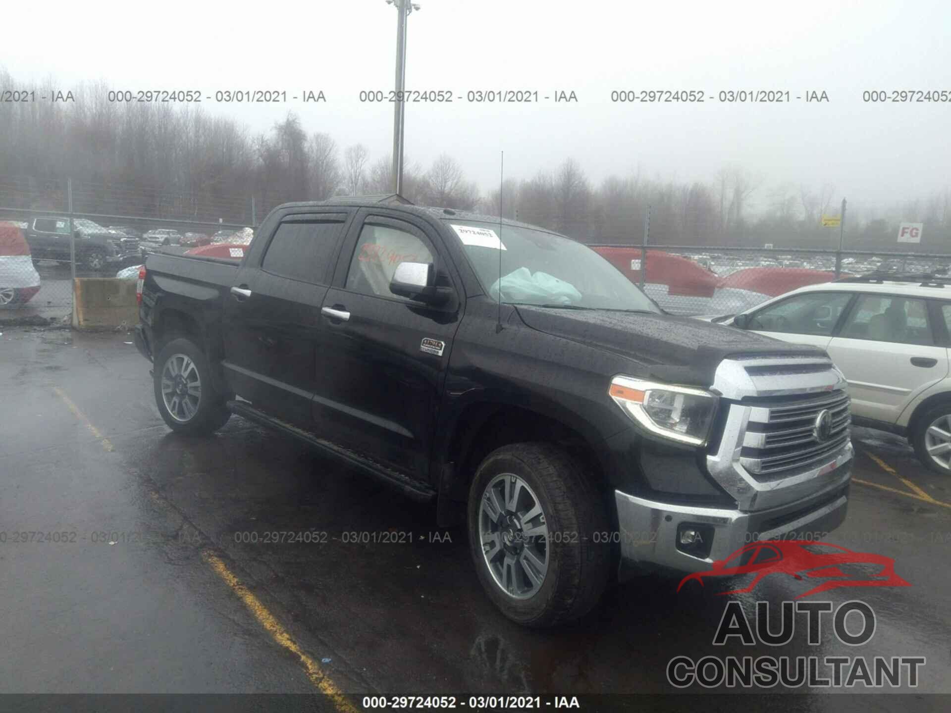 TOYOTA TUNDRA 4WD 2018 - 5TFAY5F16JX764647