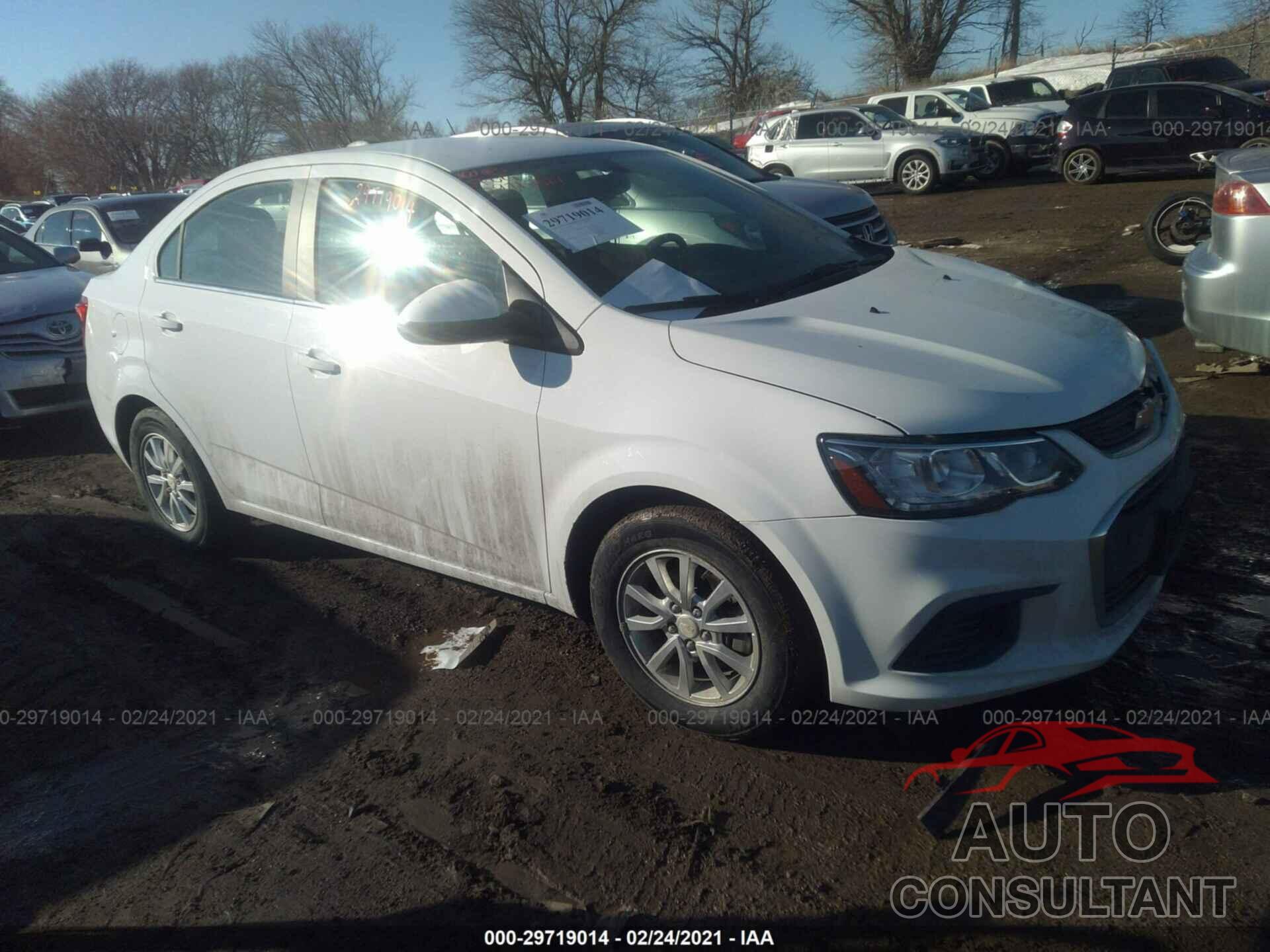 CHEVROLET SONIC 2019 - 1G1JD5SB9K4148513
