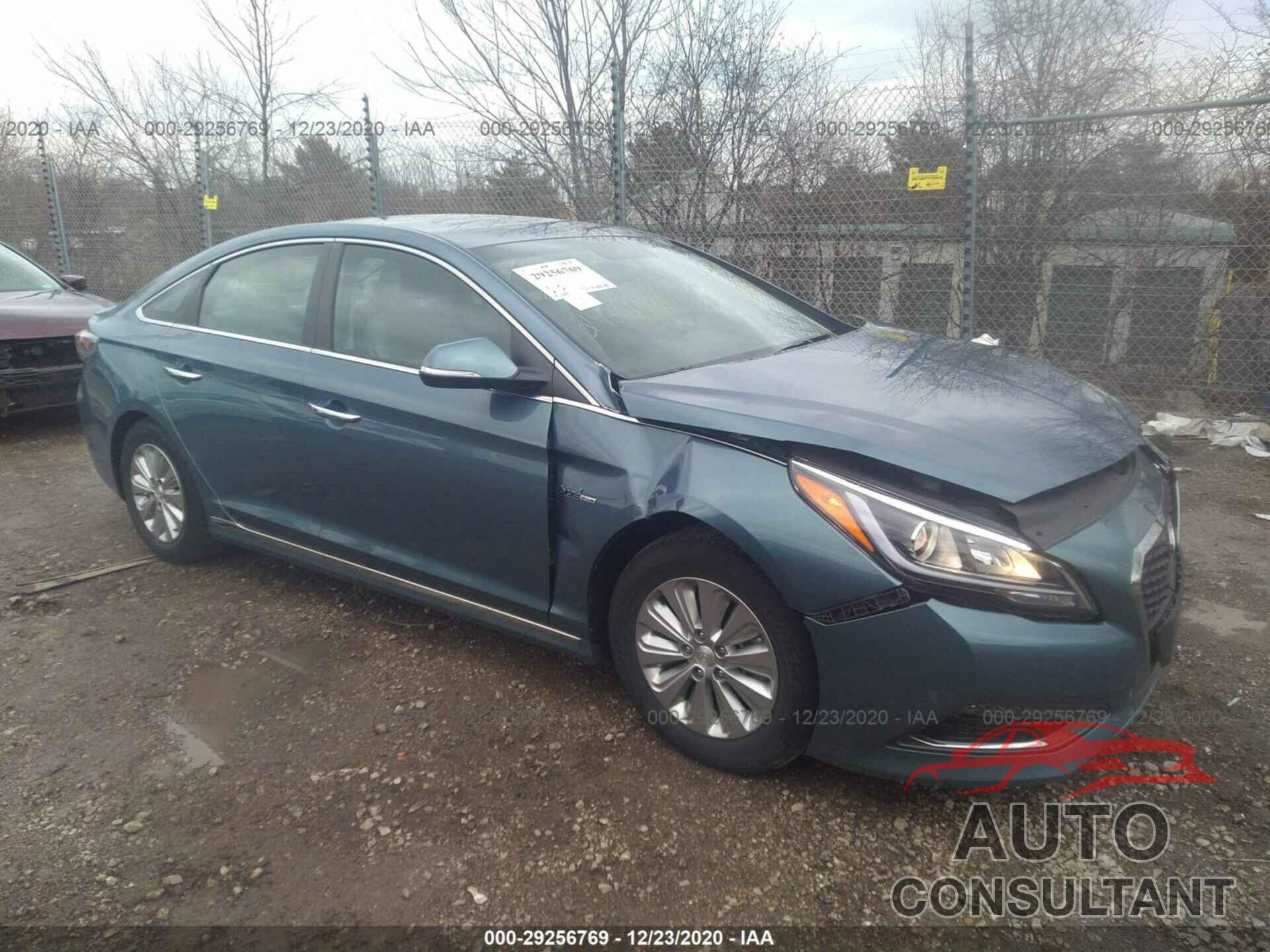 HYUNDAI SONATA HYBRID 2016 - KMHE24L17GA015235