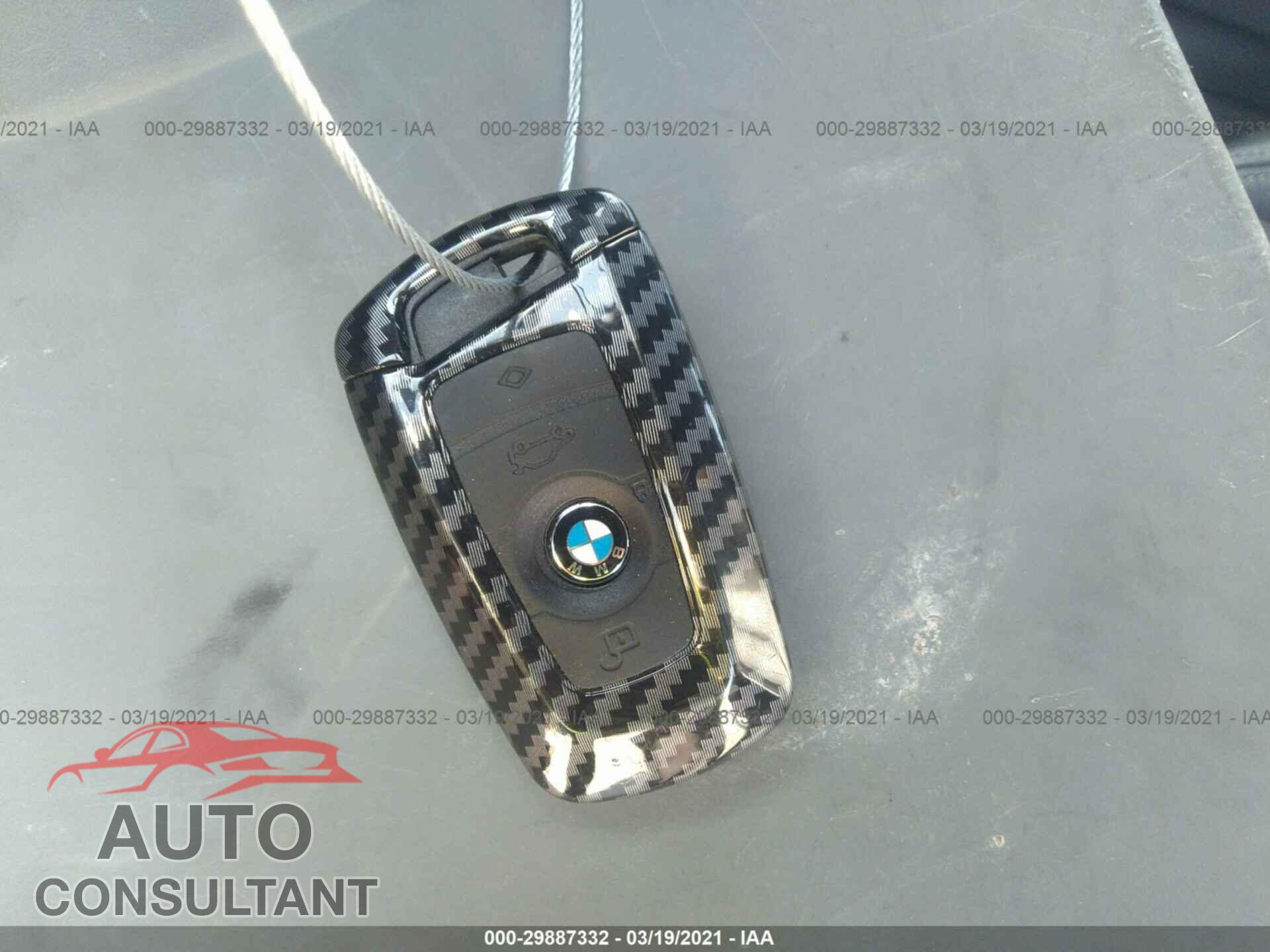 BMW 3 SERIES 2016 - WBA8E3G57GNU00977