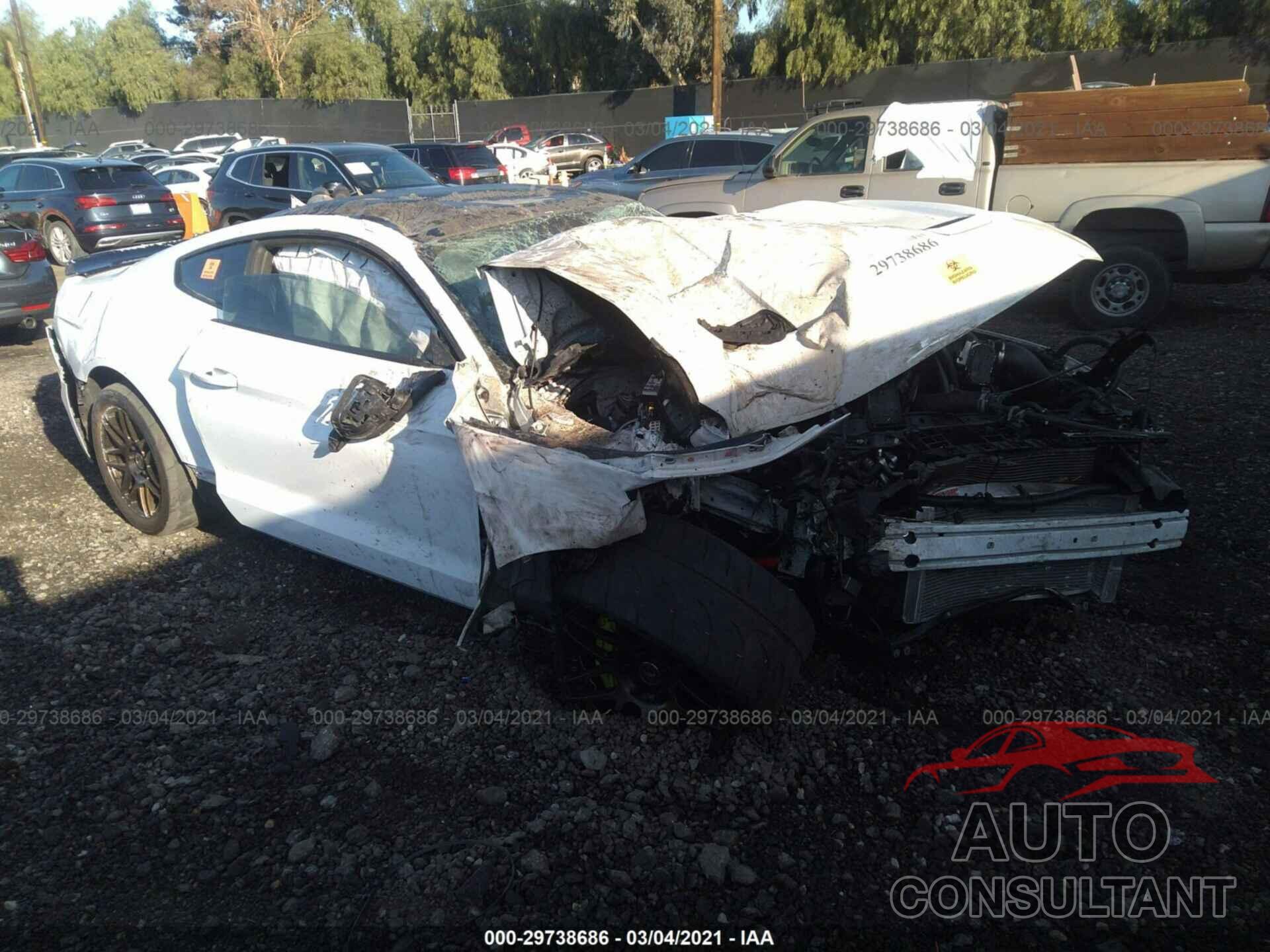 FORD MUSTANG 2018 - 1FA6P8CF2J5136337