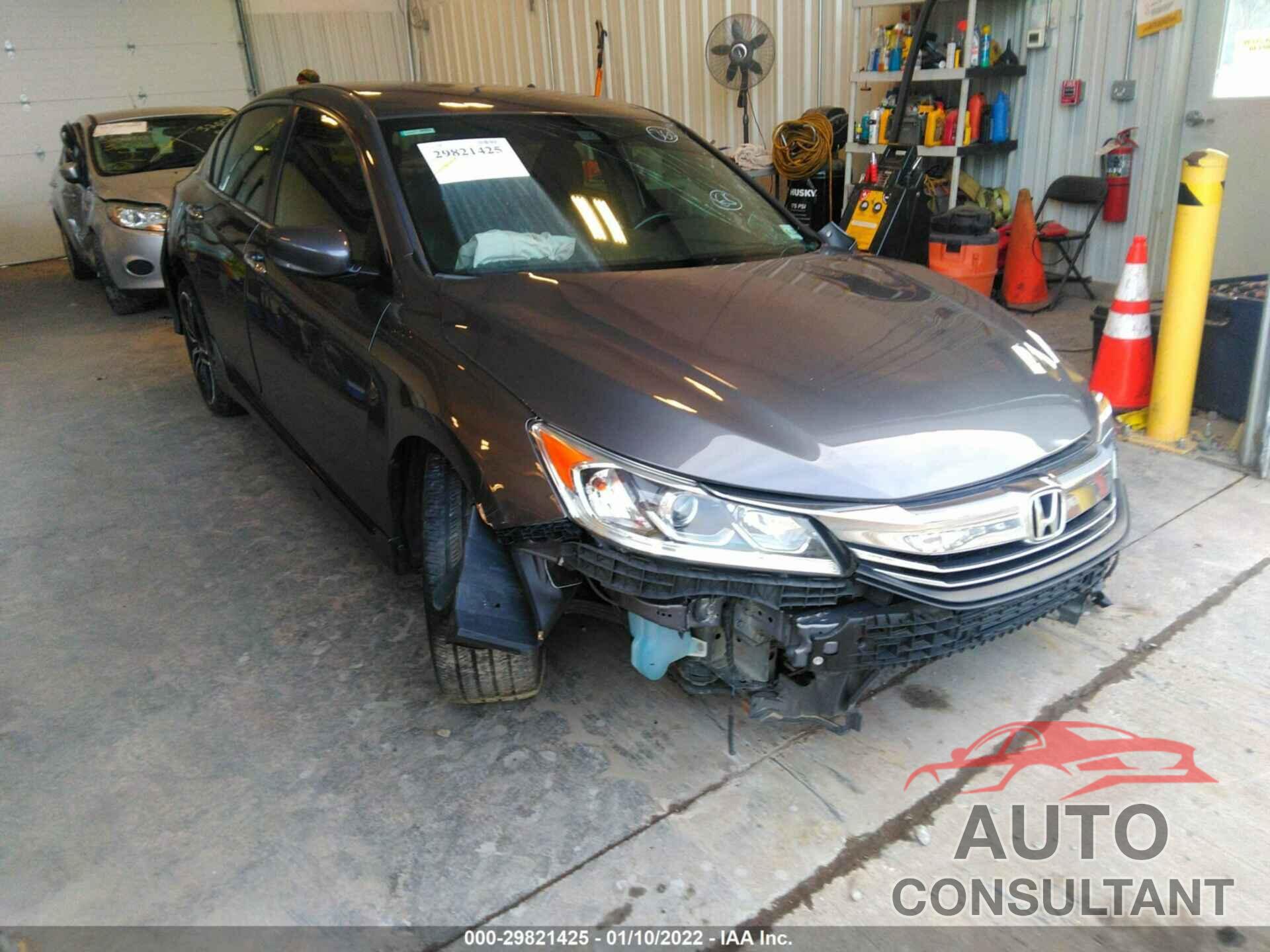 HONDA ACCORD SEDAN 2017 - 1HGCR2F19HA295833