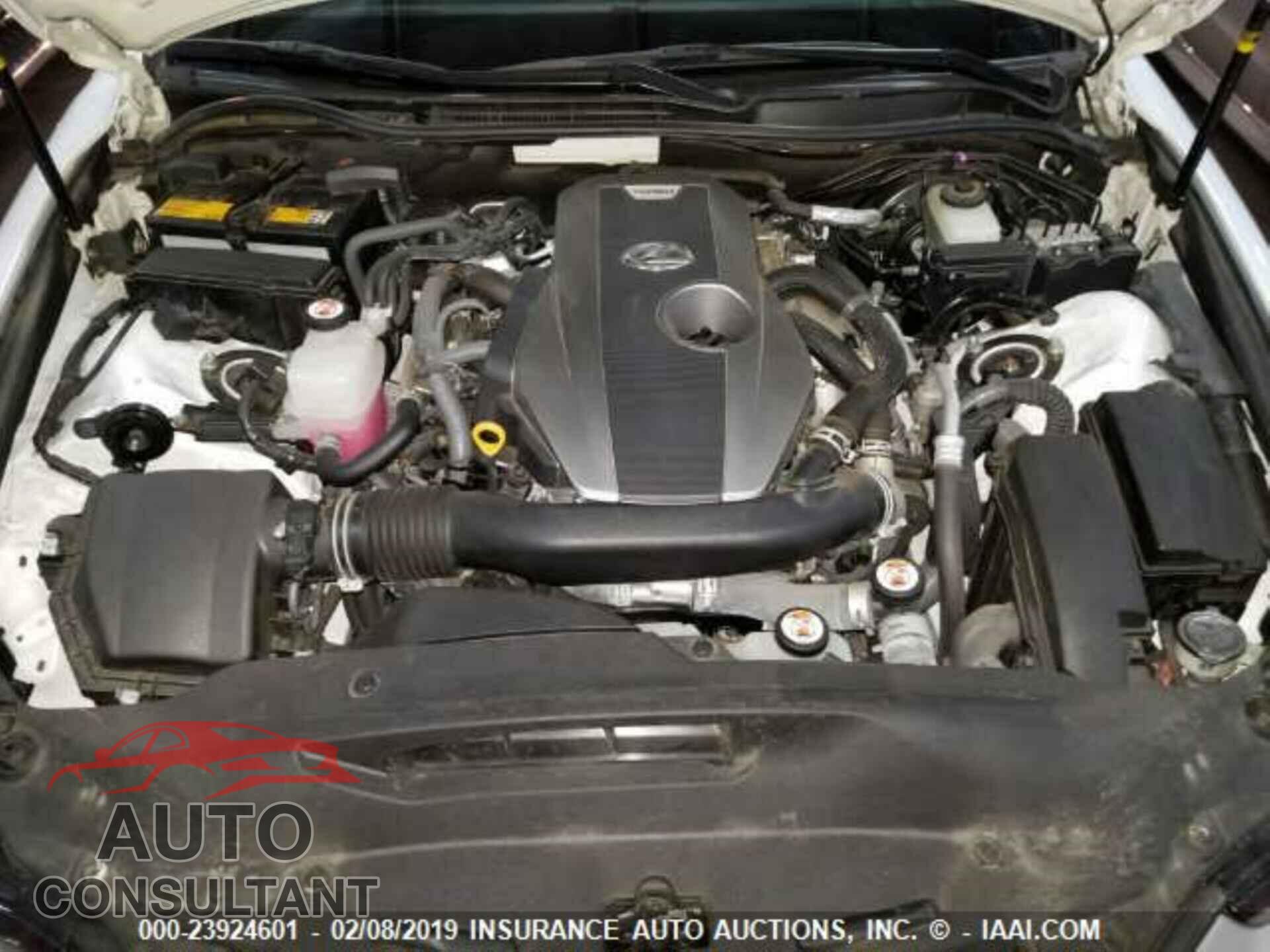 LEXUS IS 2017 - JTHBA1D20H5046755
