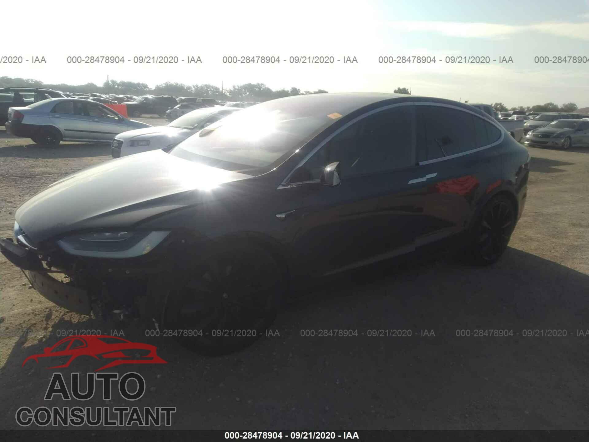 TESLA MODEL X 2019 - 5YJXCBE24KF192829
