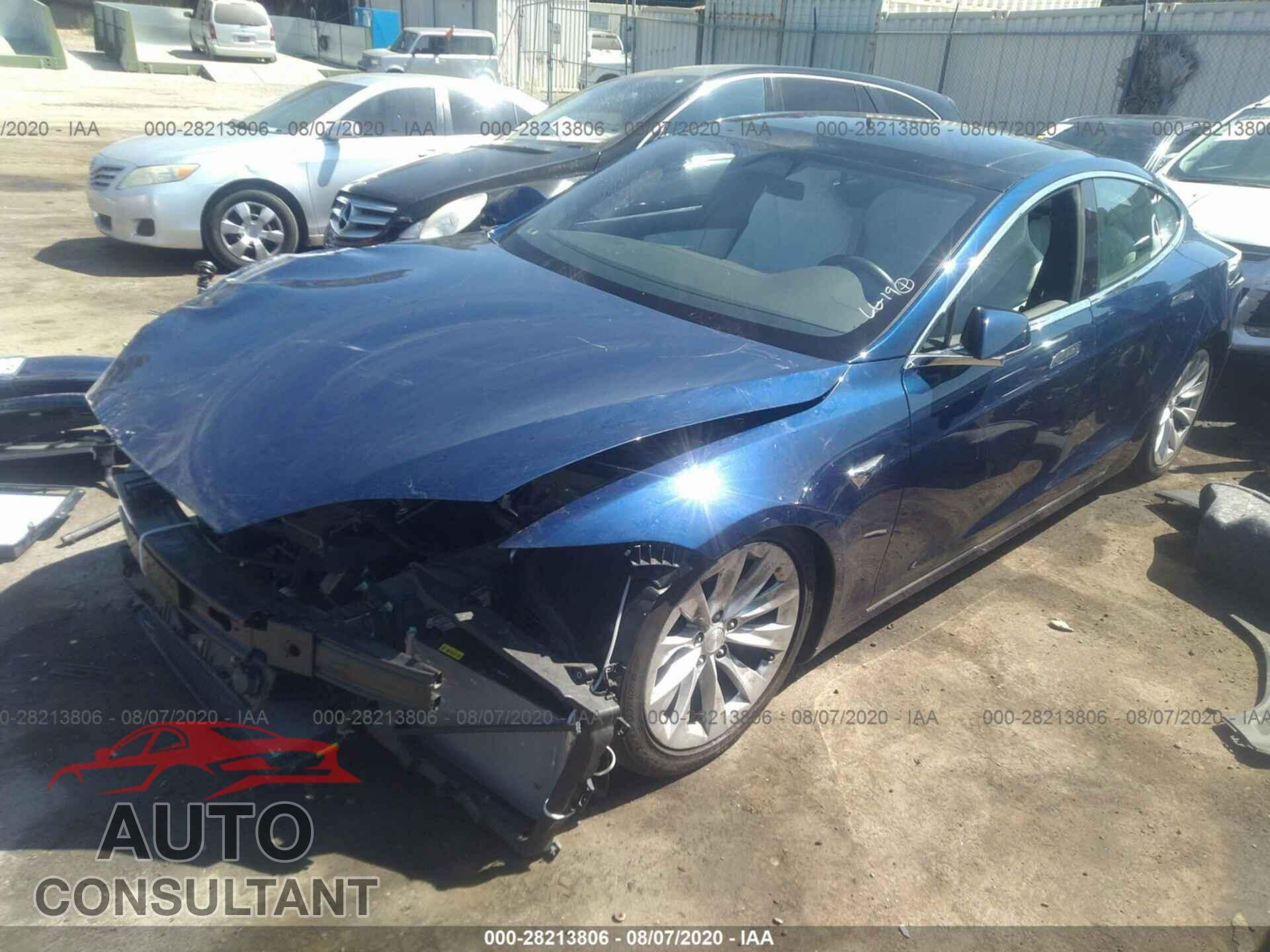 TESLA MODEL S 2018 - 5YJSA1E21JF282836