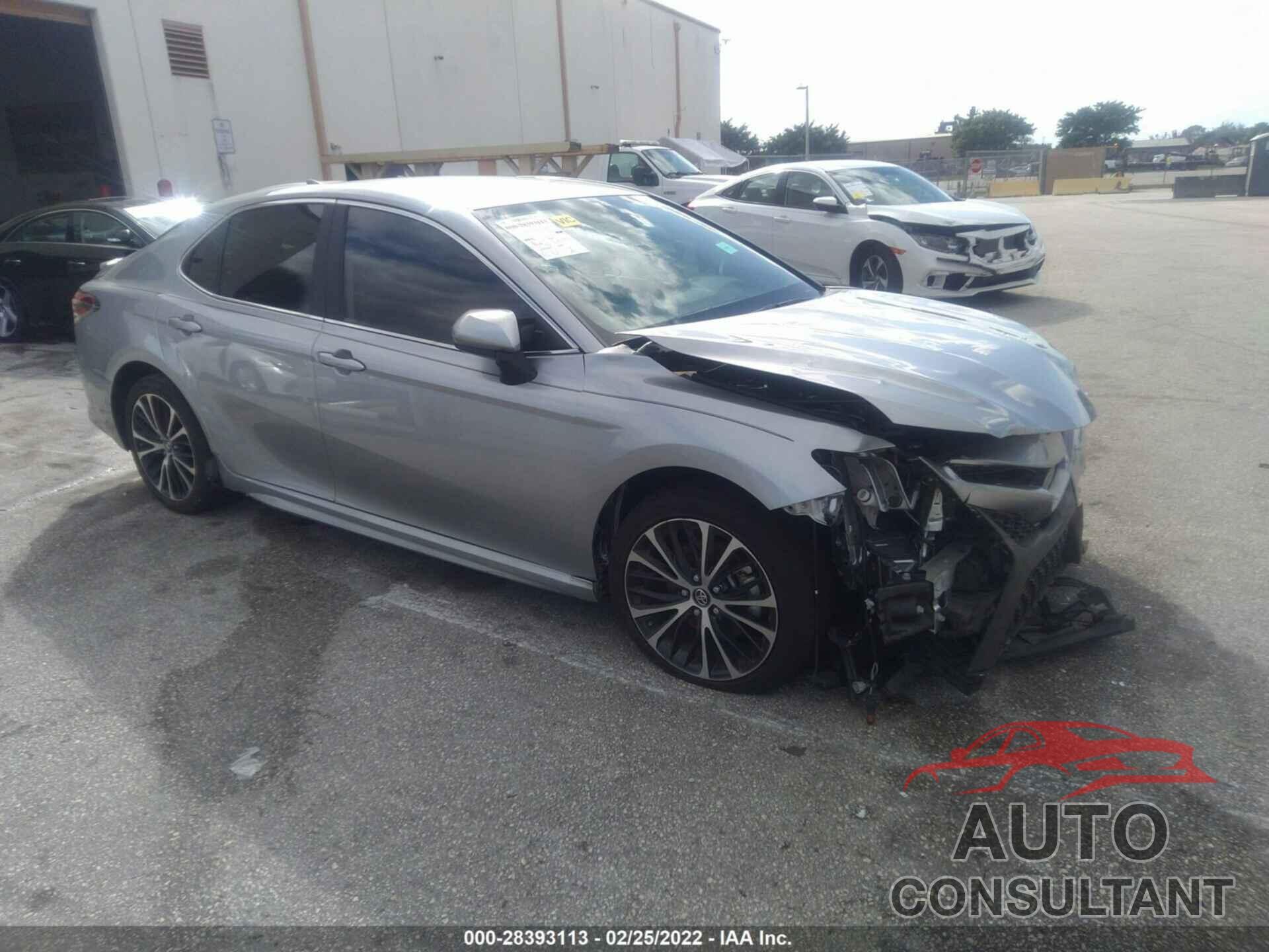 TOYOTA CAMRY 2019 - 4T1B11HK2KU807239