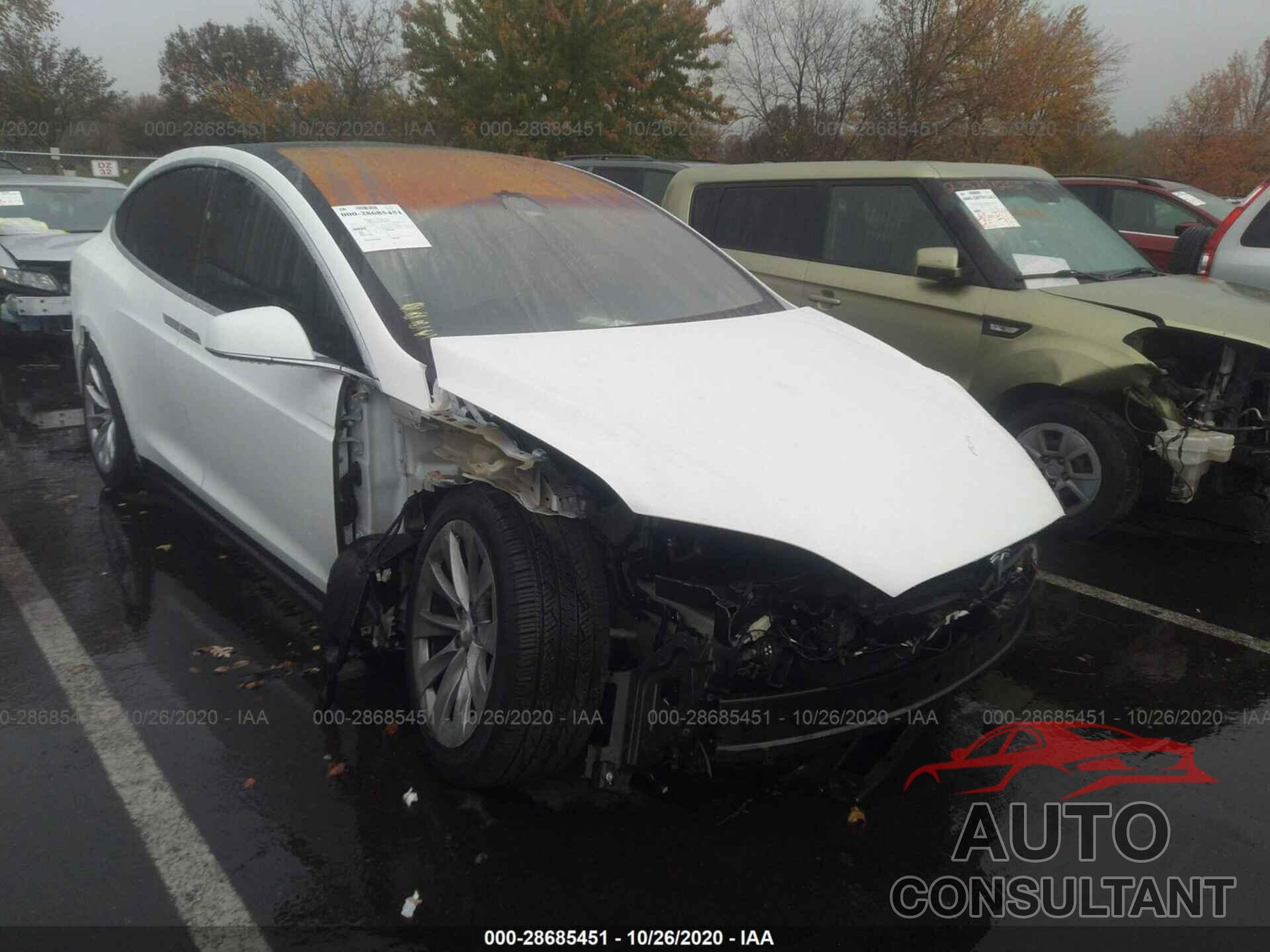 TESLA MODEL X 2018 - 5YJXCAE27JF113999