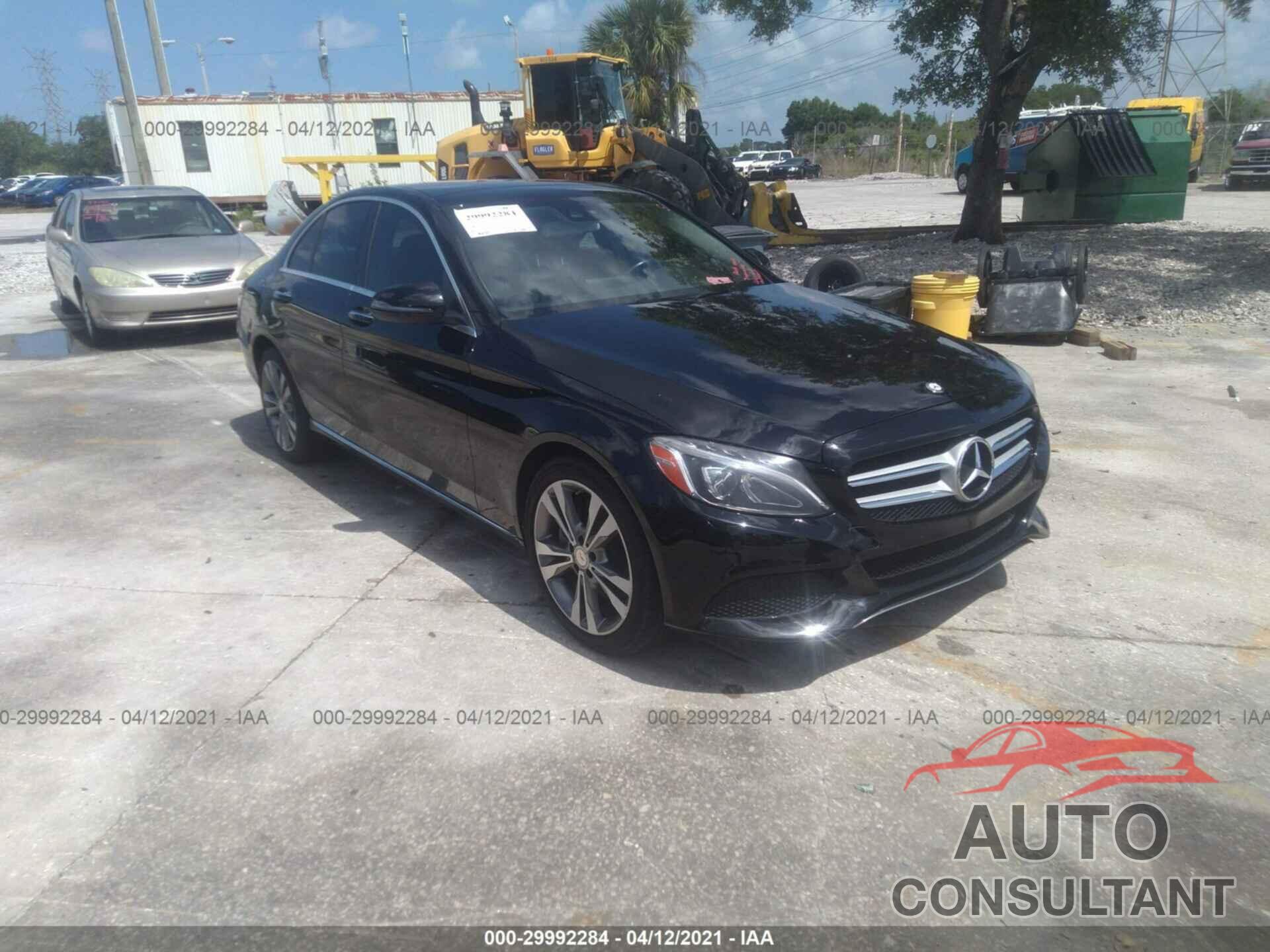 MERCEDES-BENZ C-CLASS 2016 - 55SWF4JB9GU158556