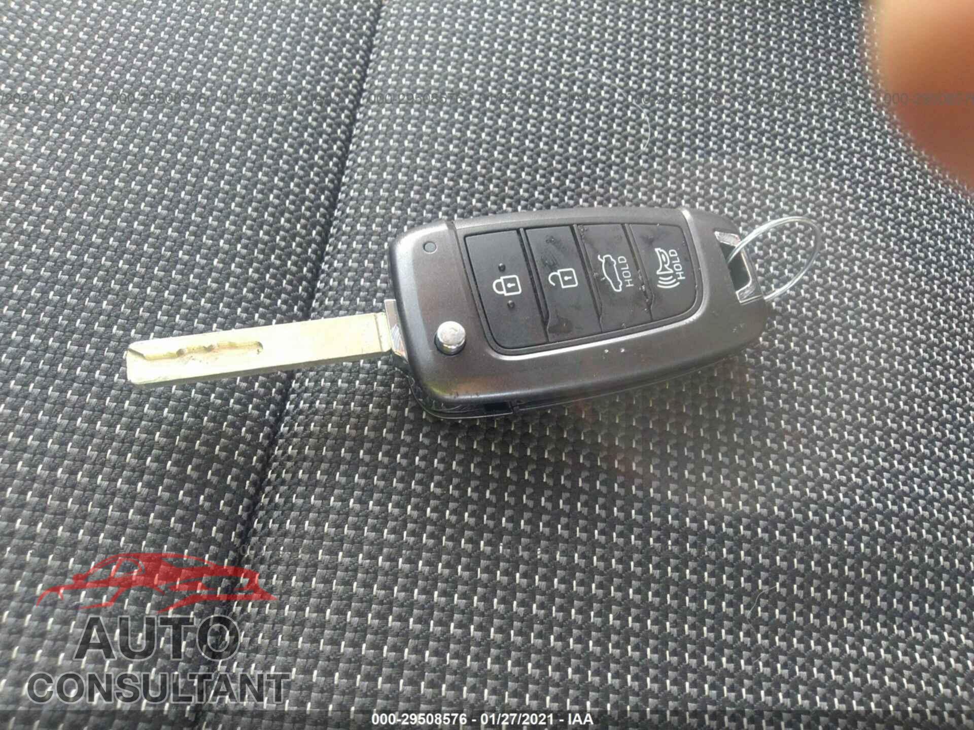 HYUNDAI ACCENT 2020 - 3KPC24A65LE120700