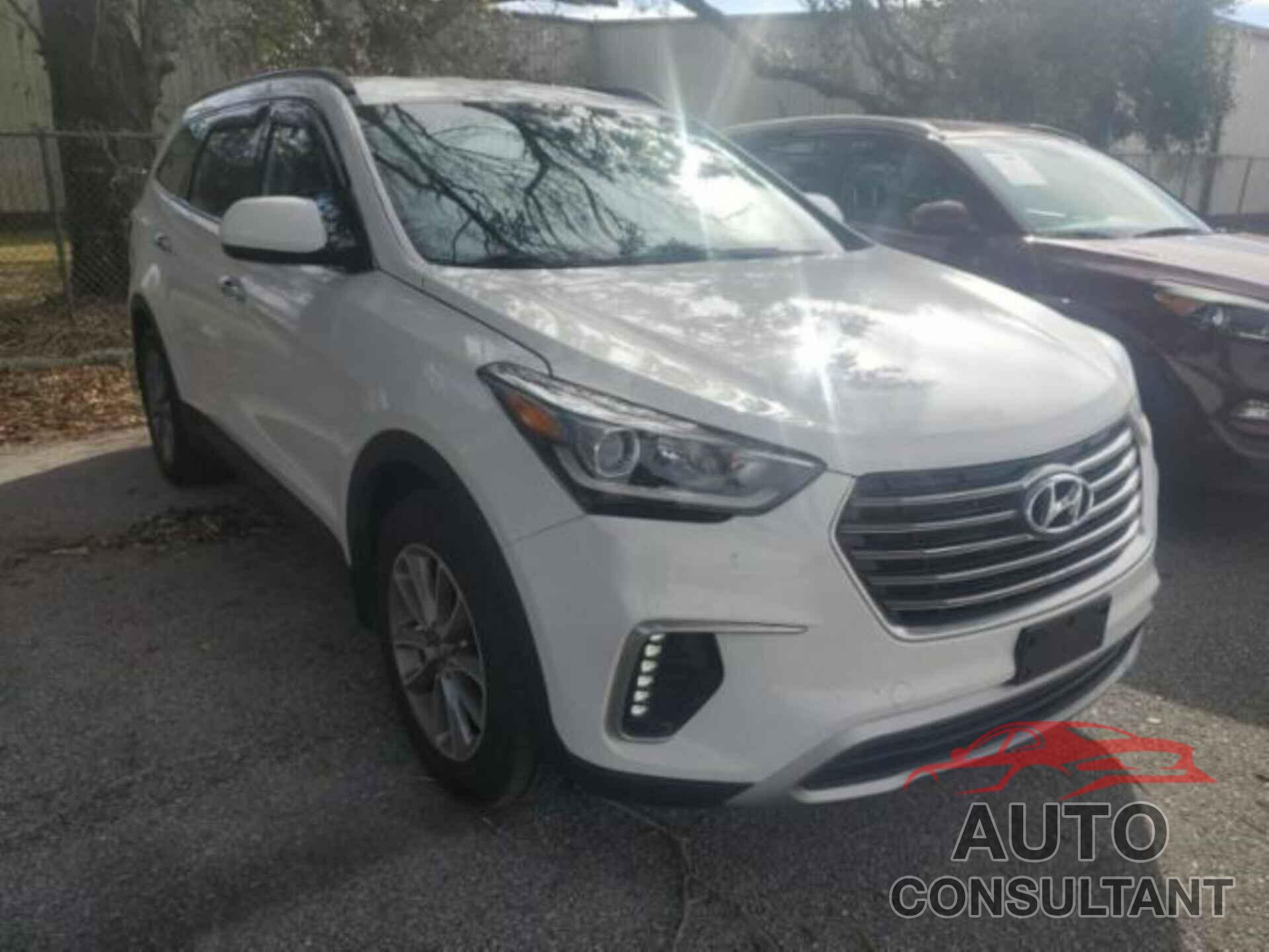 HYUNDAI SANTA FE 2018 - KM8SM4HF2JU287215