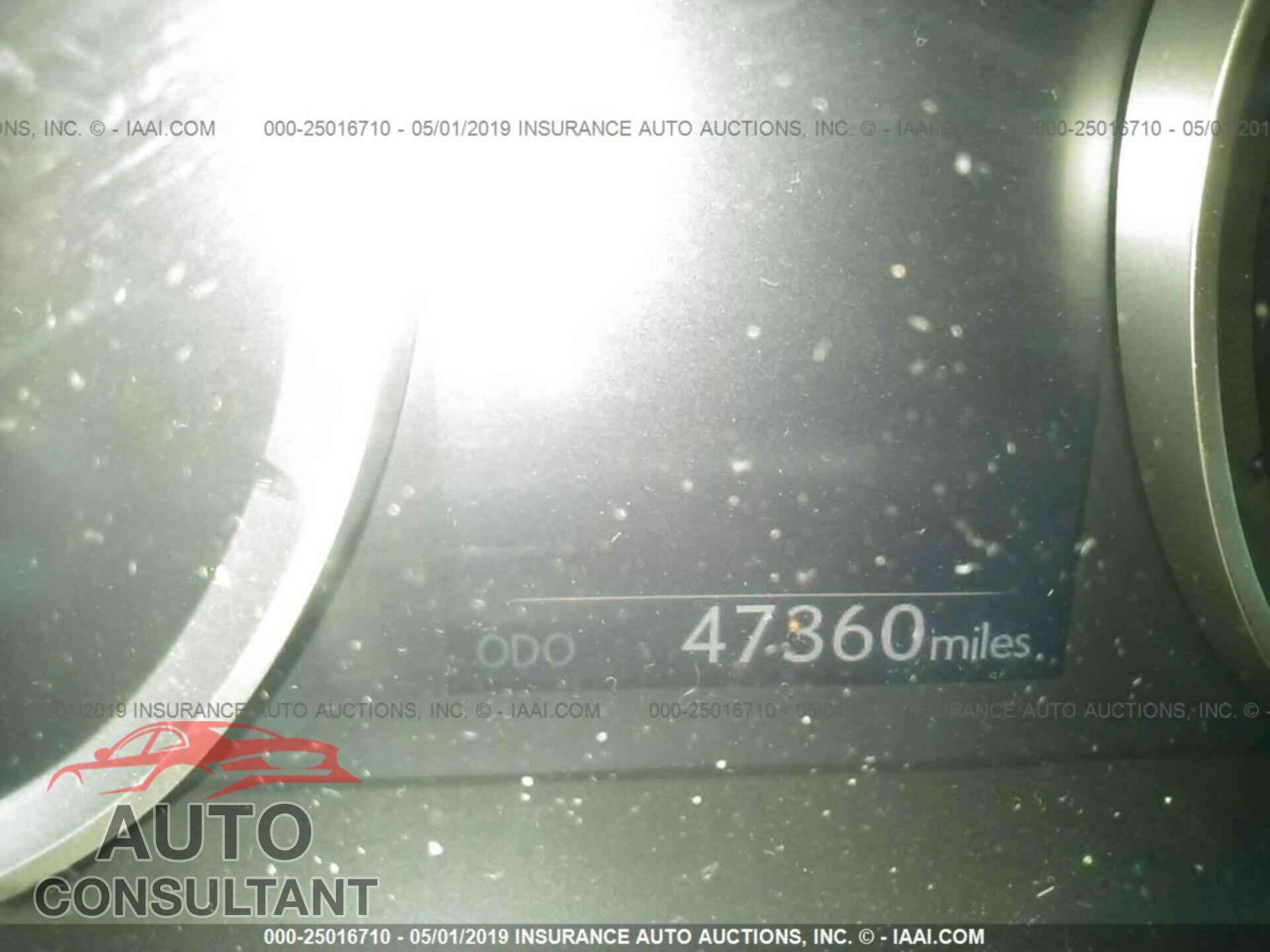 LEXUS IS 2014 - JTHBF1D22E5025743