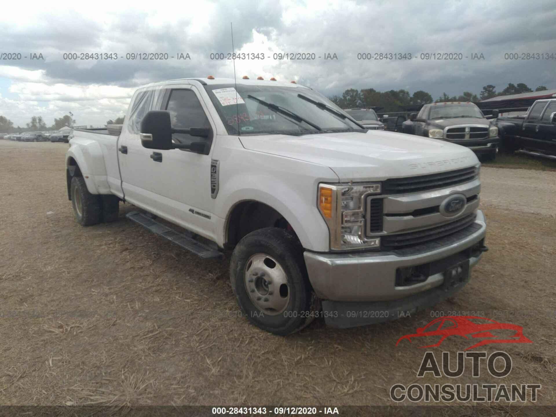 FORD SUPER DUTY F-350 DRW 2017 - 1FT8W3DT2HEF35255