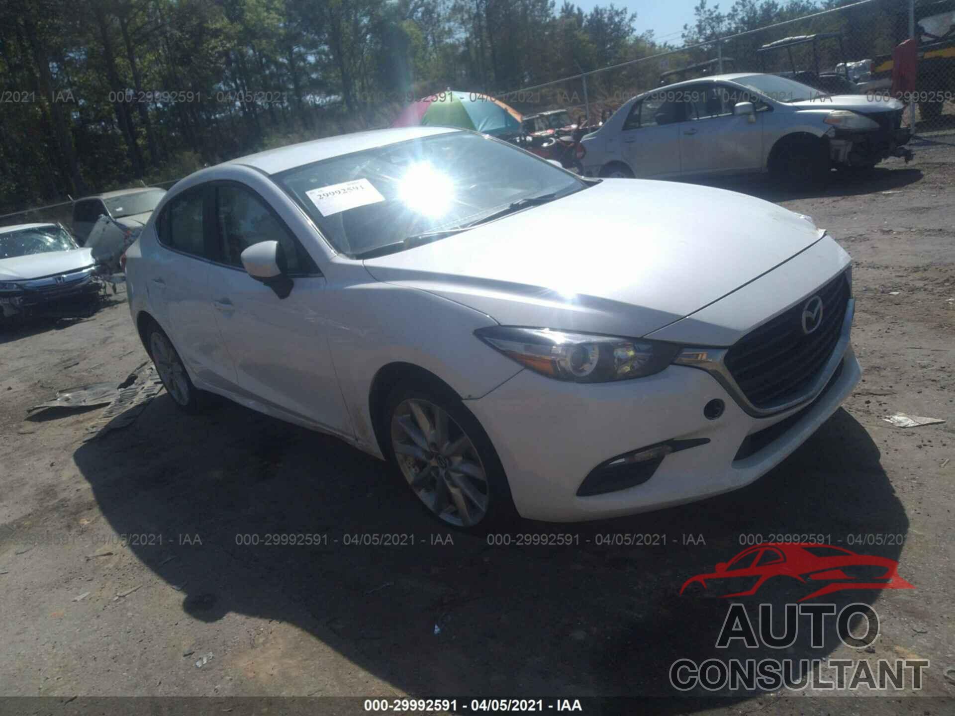 MAZDA MAZDA3 4-DOOR 2017 - 3MZBN1V70HM120599