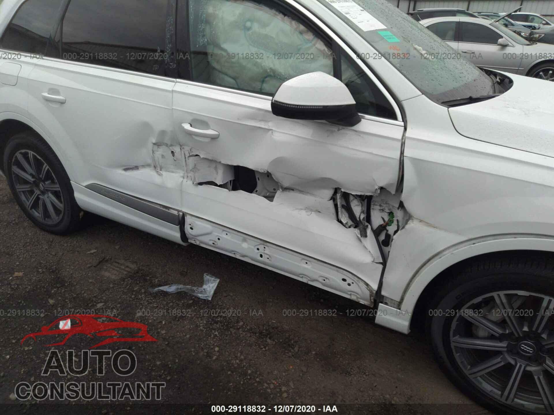 AUDI Q7 2017 - WA1LAAF78HD025005