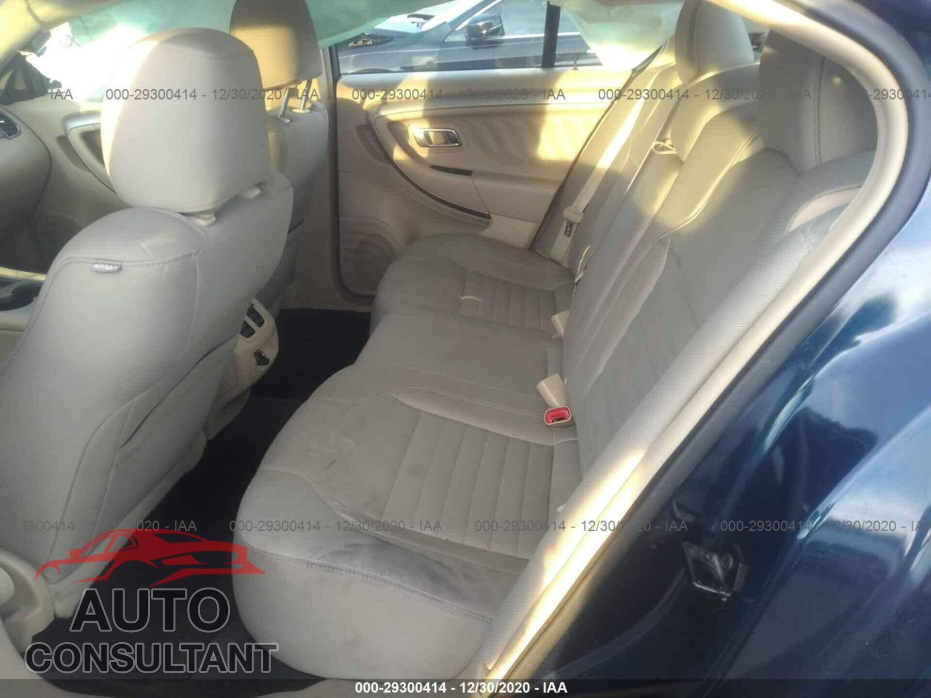 FORD TAURUS 2017 - 1FAHP2D80HG116611