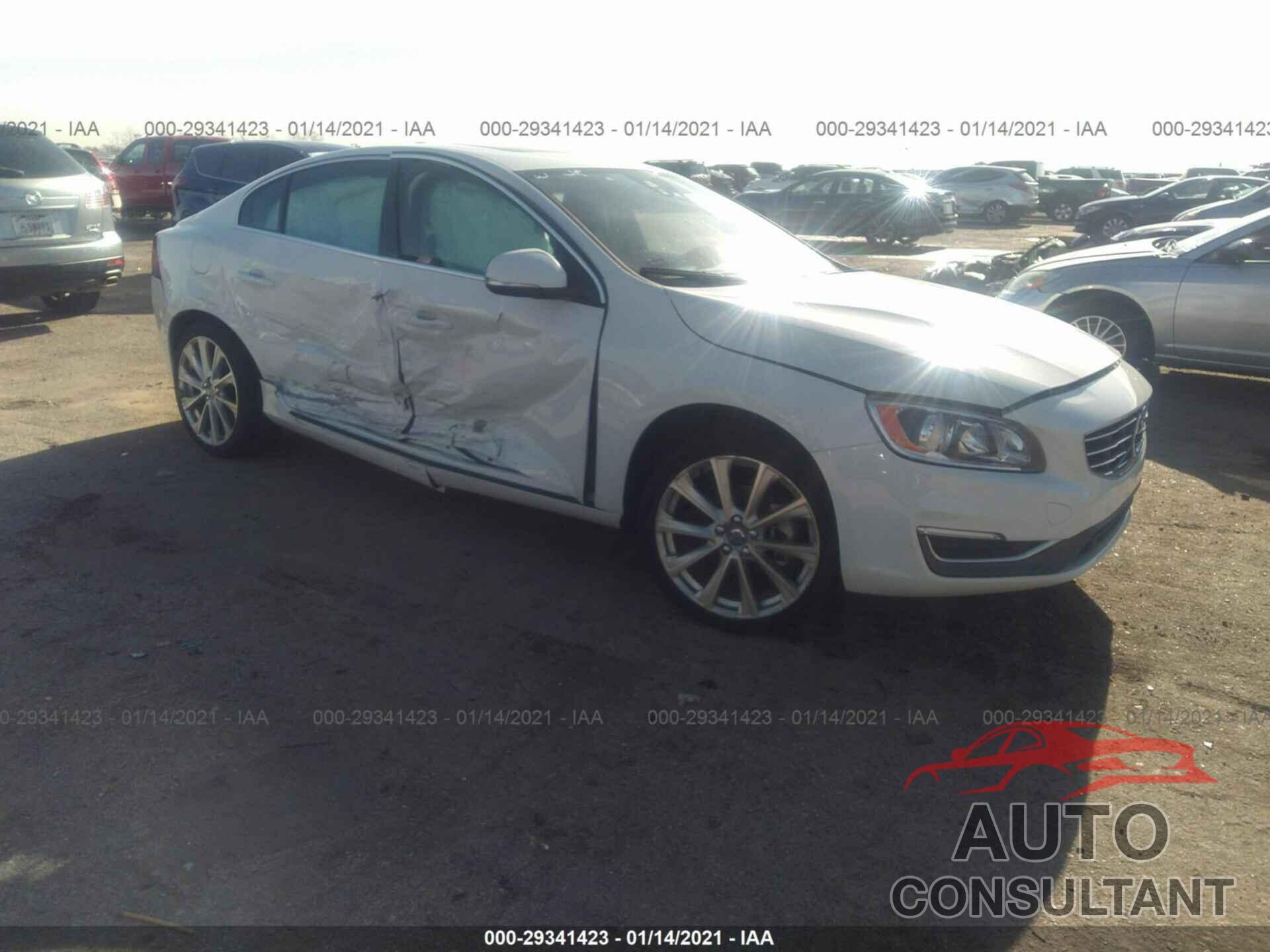 VOLVO S60 2018 - LYV402HK5JB156073