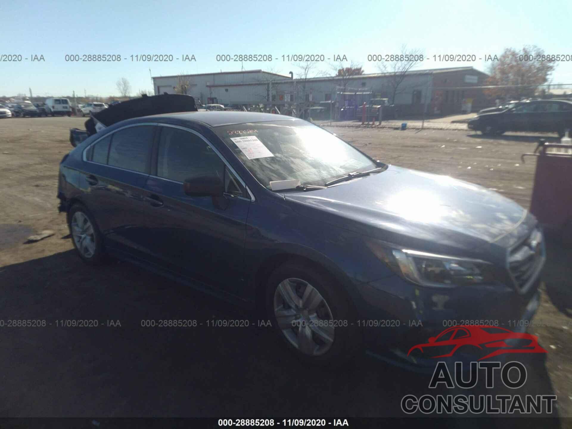 SUBARU LEGACY 2019 - 4S3BNAB61K3024844
