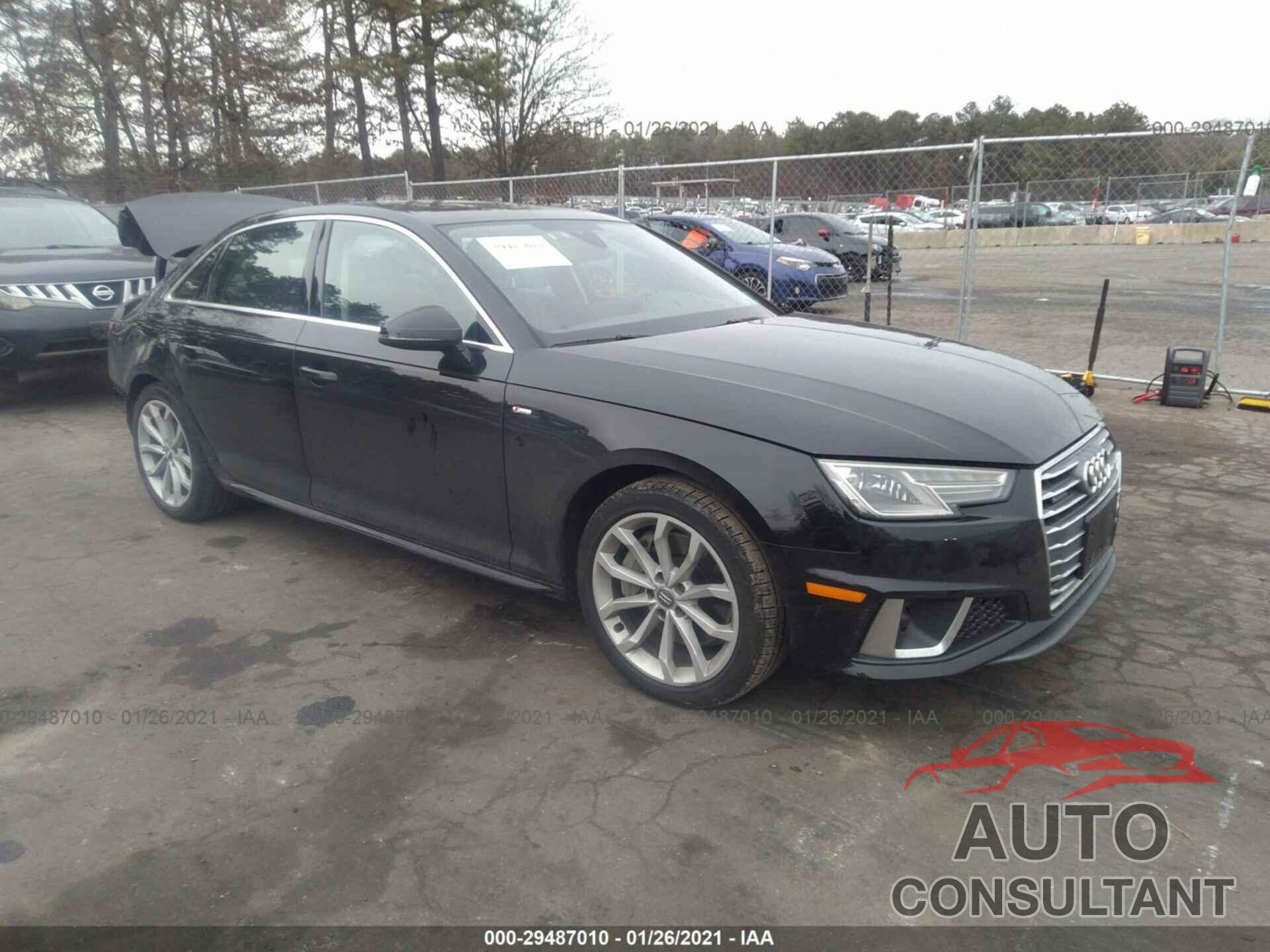 AUDI A4 2019 - WAUDNAF40KA033447