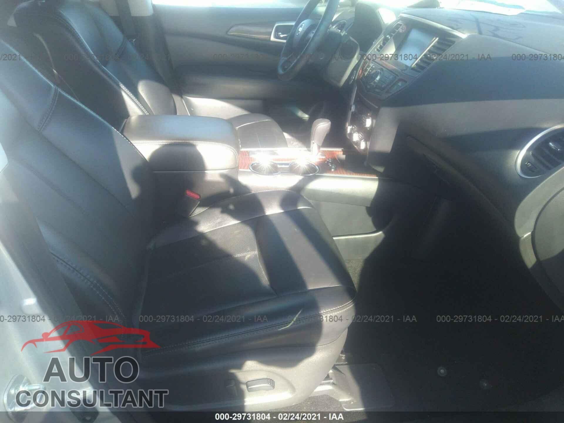 NISSAN PATHFINDER 2020 - 5N1DR2DN5LC596830