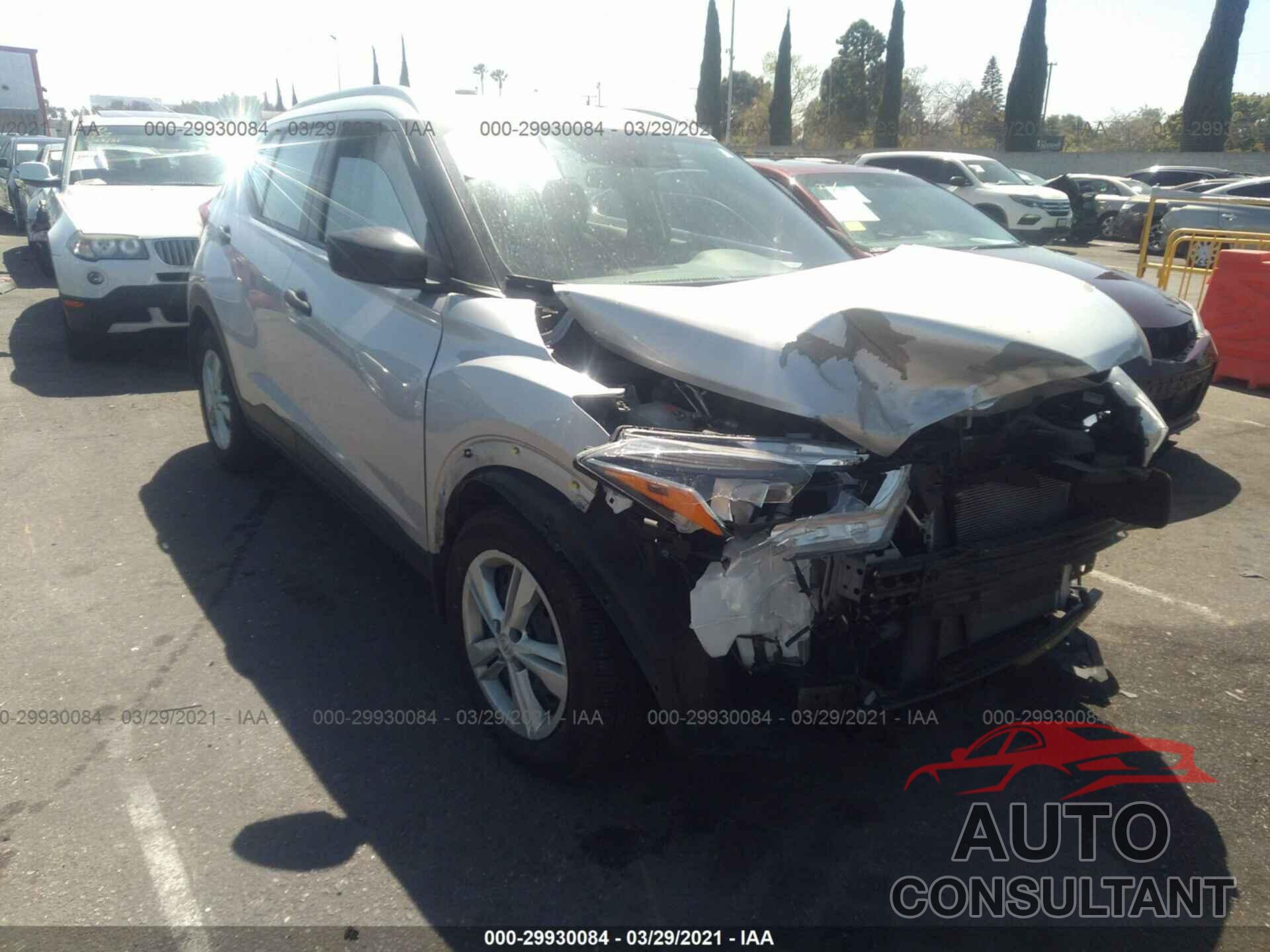 NISSAN KICKS 2019 - 3N1CP5CU8KL481693