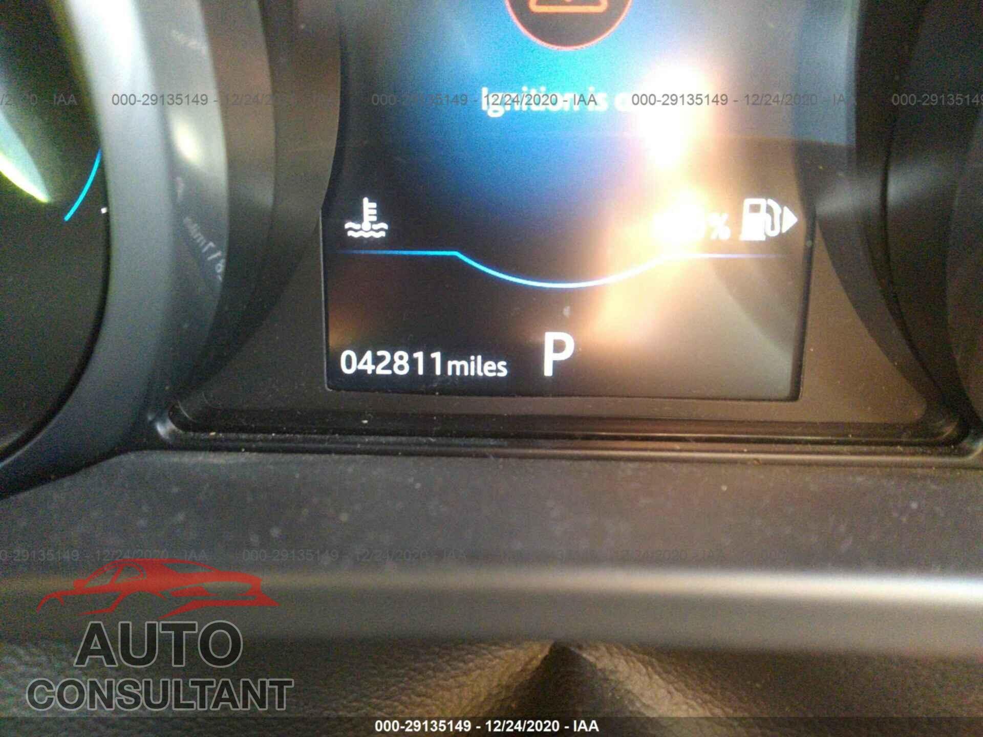 JAGUAR F-PACE 2018 - SADCS2FX7JA280295