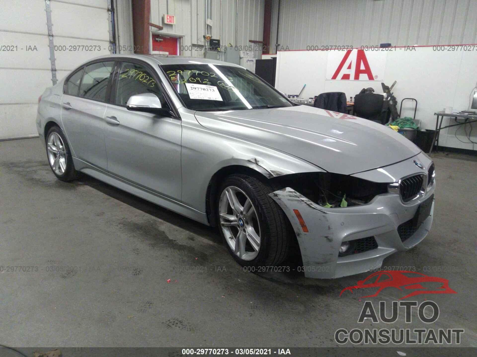 BMW 3 SERIES 2018 - WBA8B7G53JNU95285