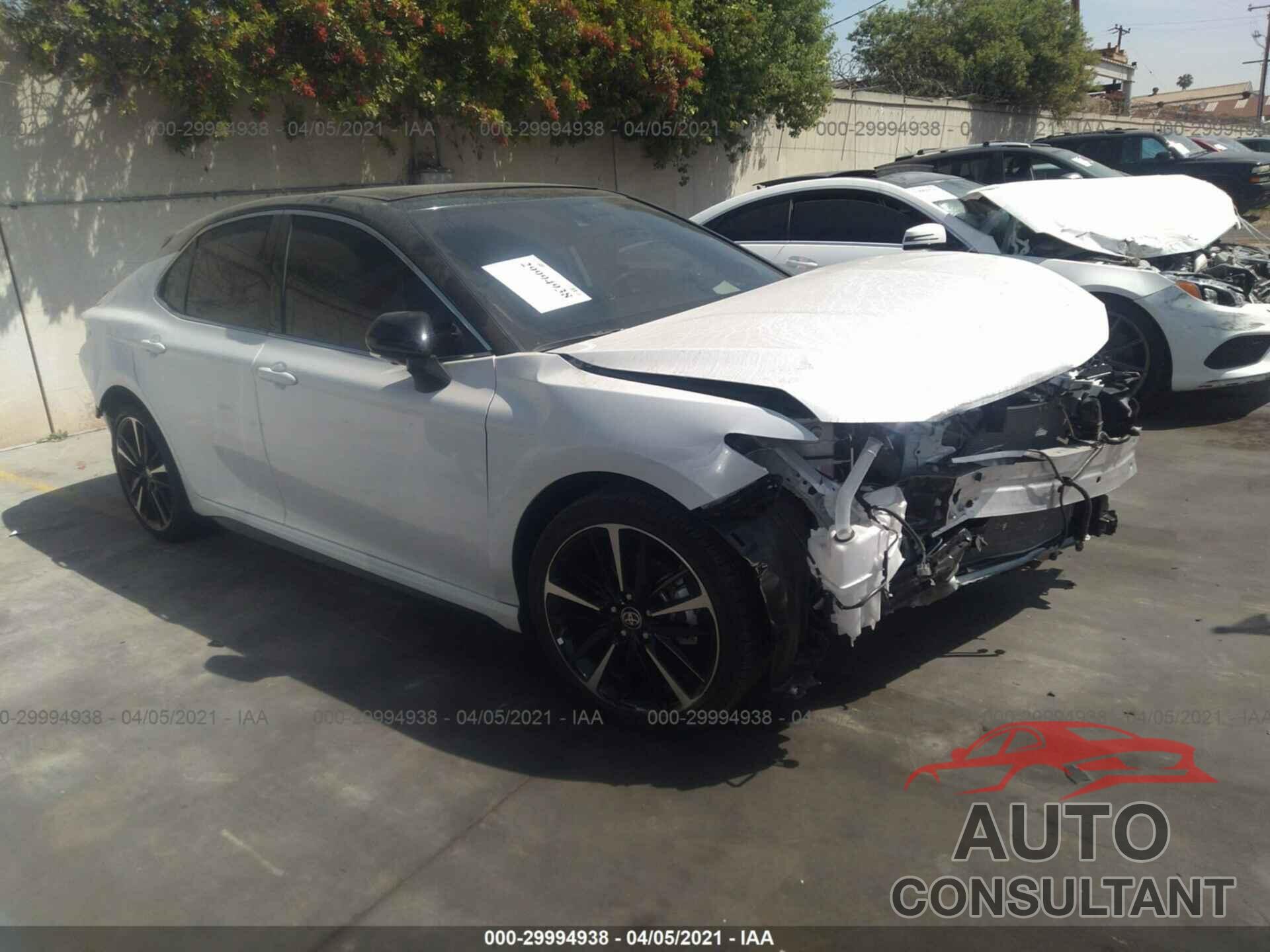 TOYOTA CAMRY 2020 - 4T1KZ1AK5LU040541