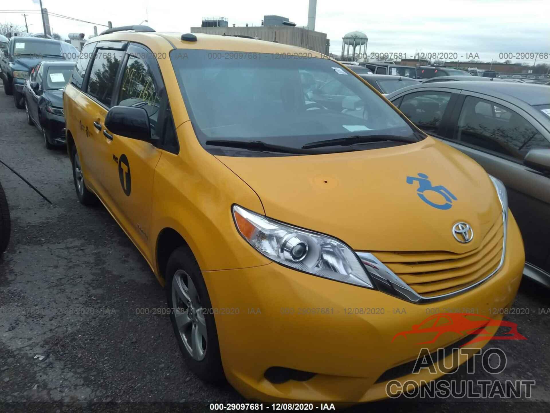 TOYOTA SIENNA 2017 - 5TDKZ3DC8HS890406