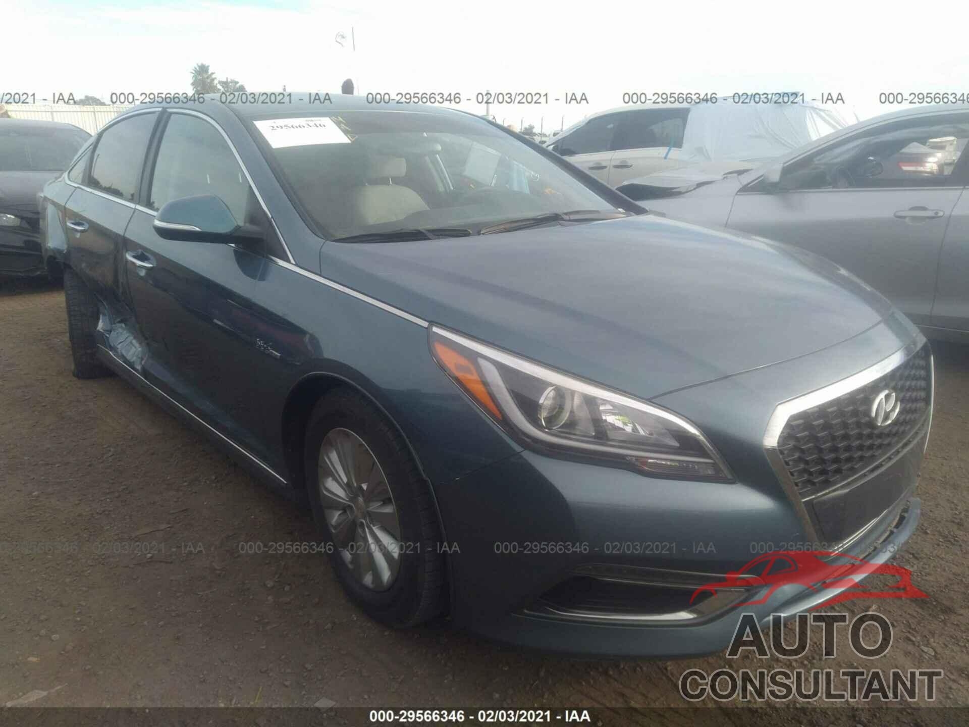 HYUNDAI SONATA HYBRID 2016 - KMHE24L18GA042265