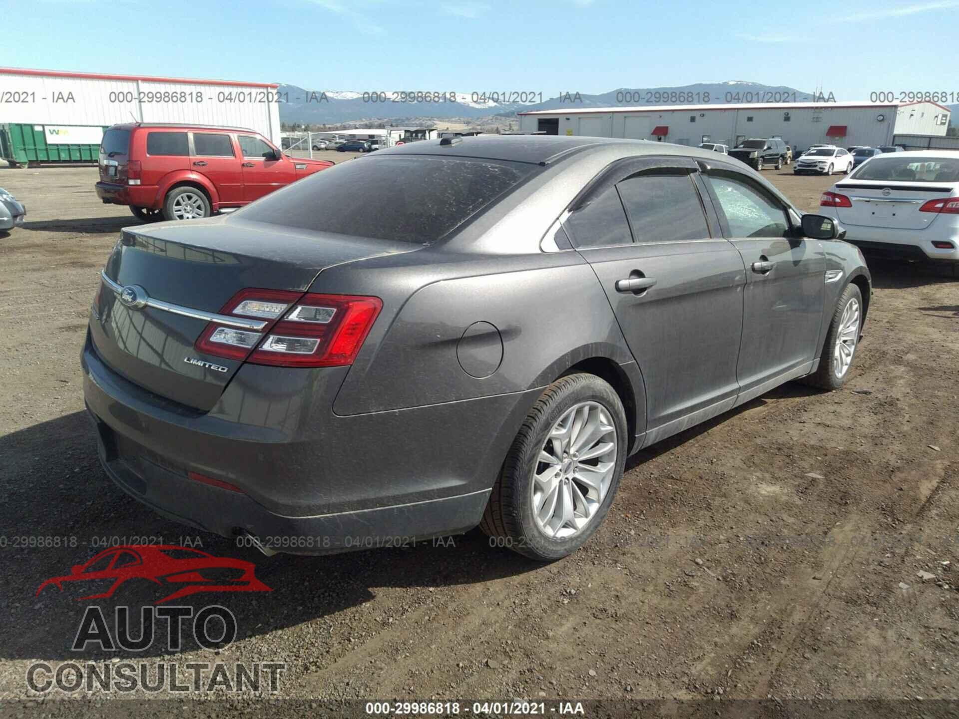 FORD TAURUS 2017 - 1FAHP2F86HG111880