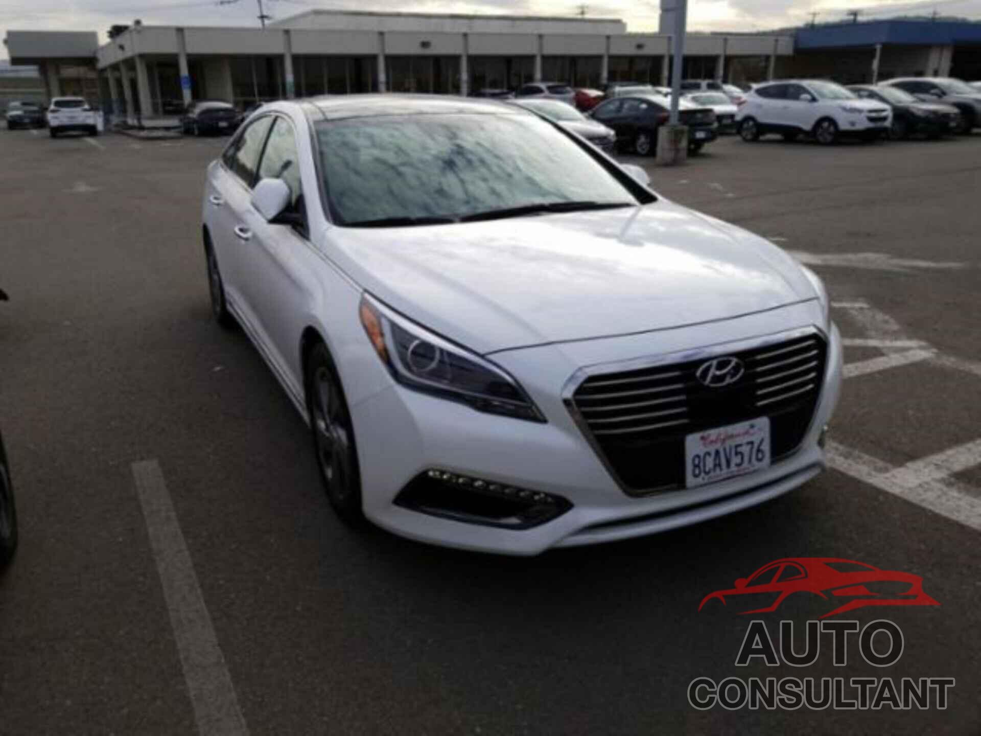 HYUNDAI SONATA HYBRID 2017 - KMHE34L30HA075194