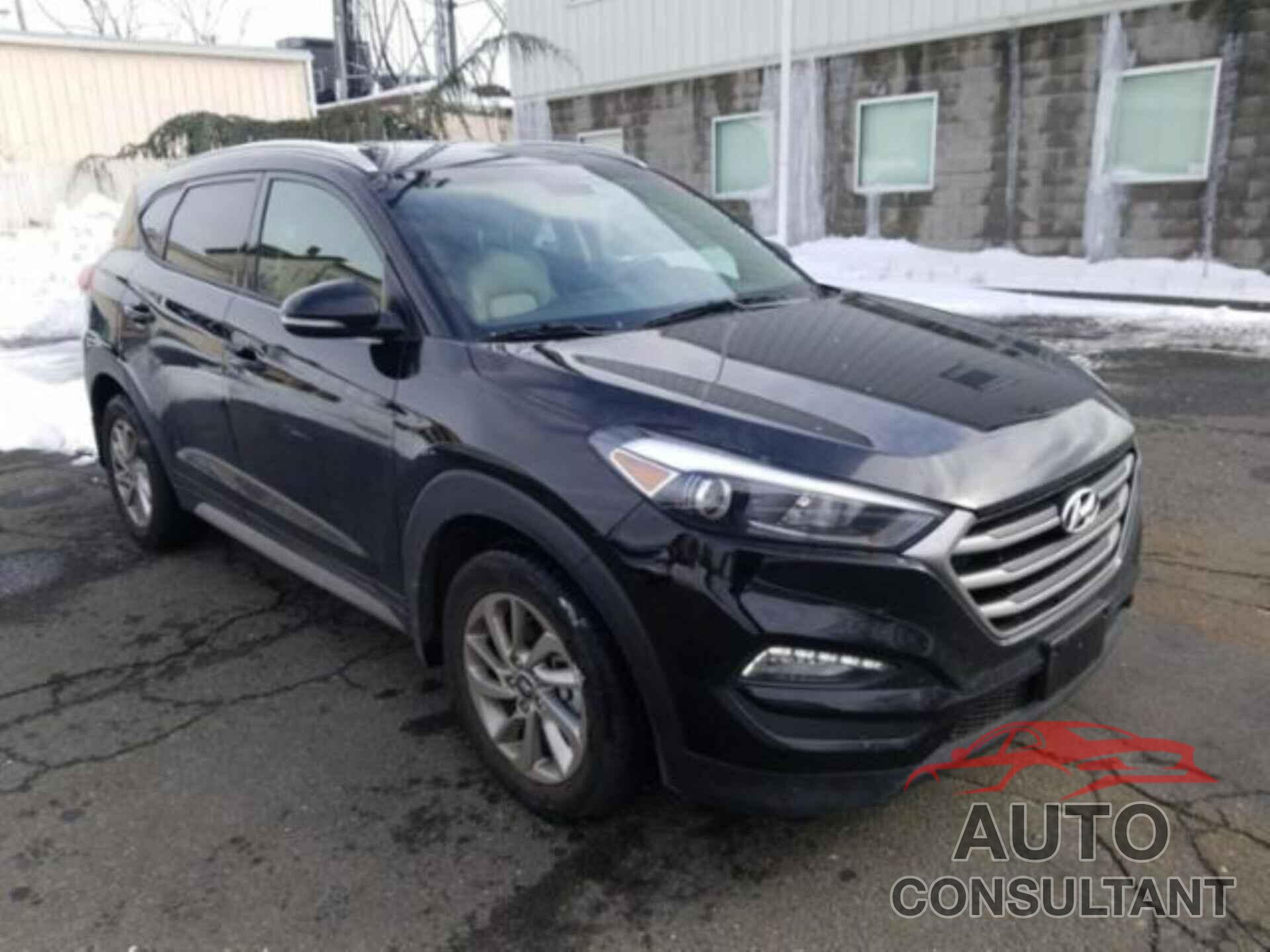 HYUNDAI TUCSON 2018 - KM8J3CA41JU619243