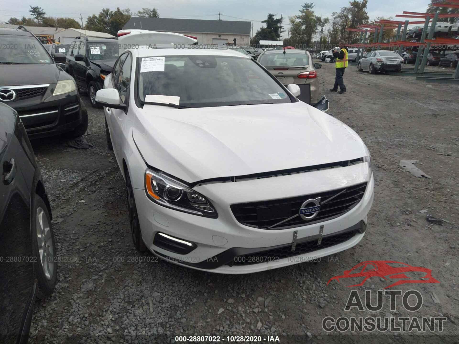 VOLVO S60 2018 - YV140MTL4J2465962