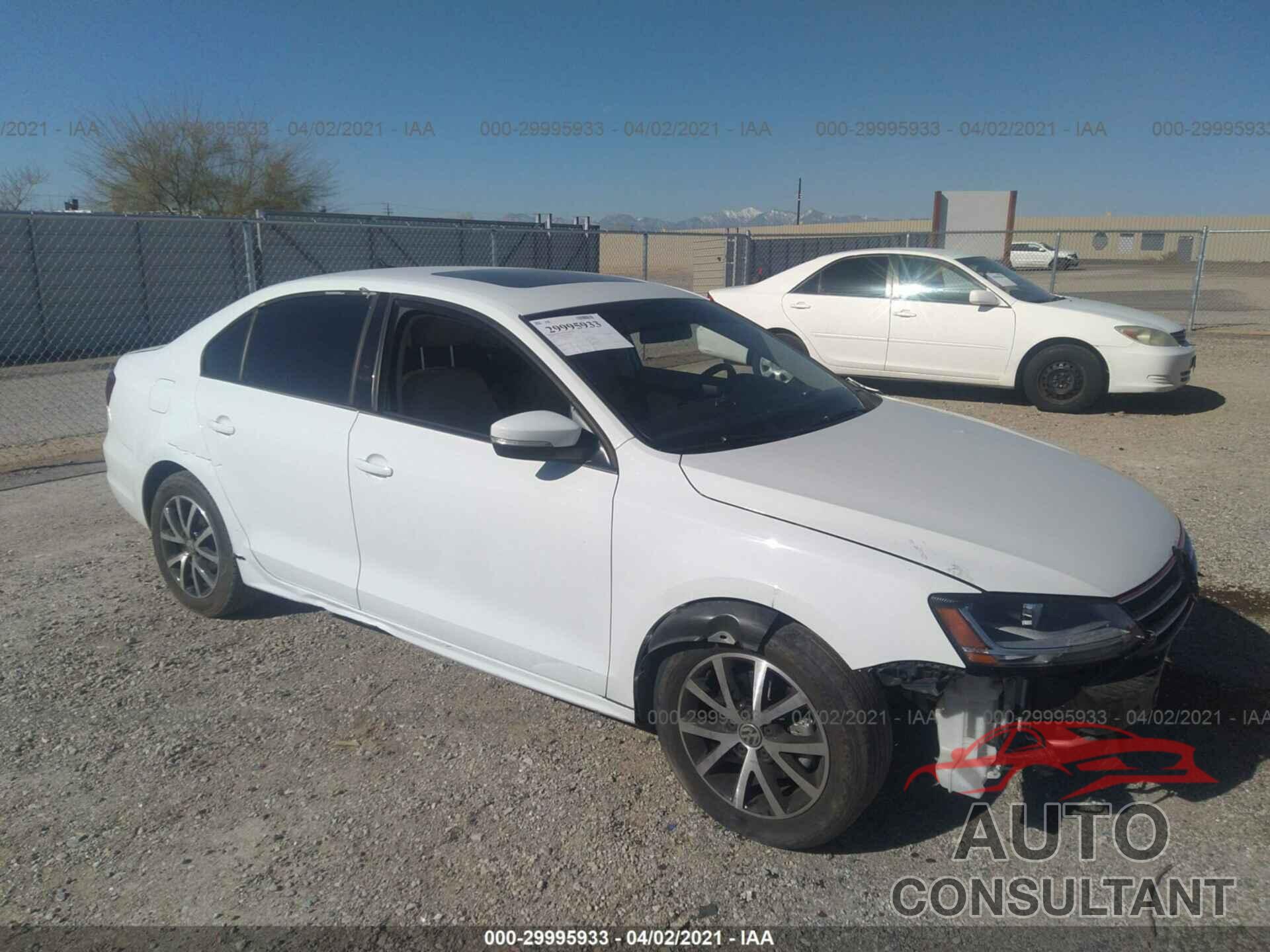 VOLKSWAGEN JETTA 2017 - 3VWDB7AJ3HM266212