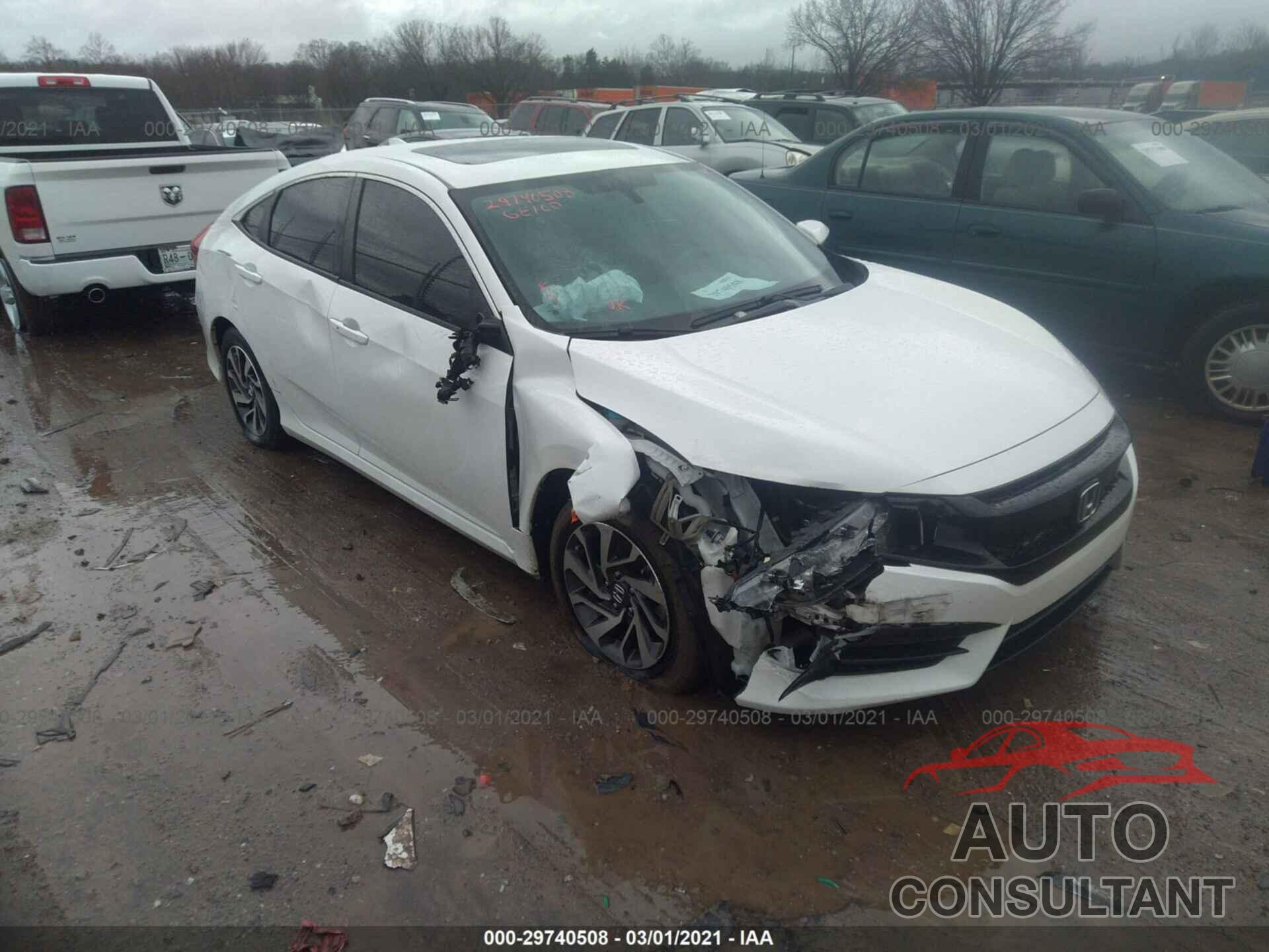 HONDA CIVIC SEDAN 2017 - 19XFC2F71HE076685