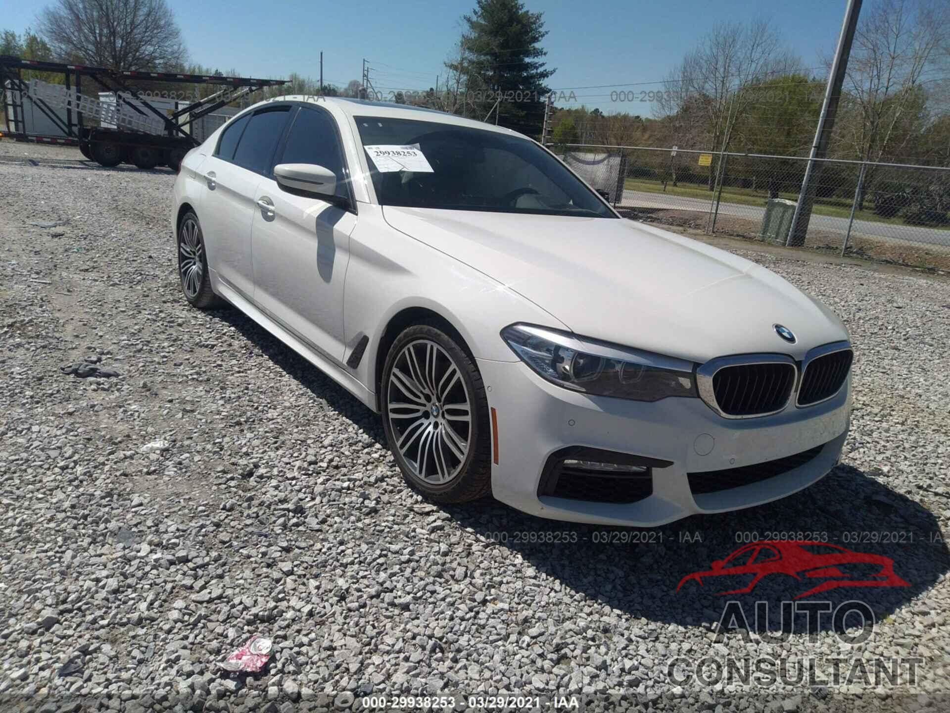 BMW 5 SERIES 2017 - WBAJA7C35HG904717