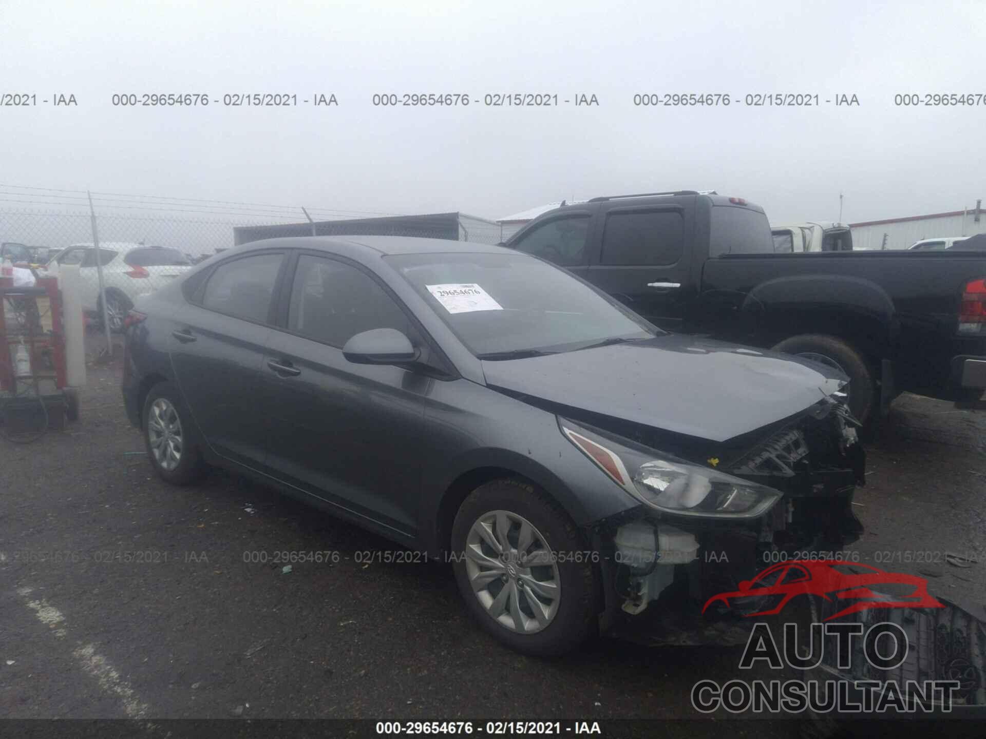 HYUNDAI ACCENT 2018 - 3KPC24A34JE020963
